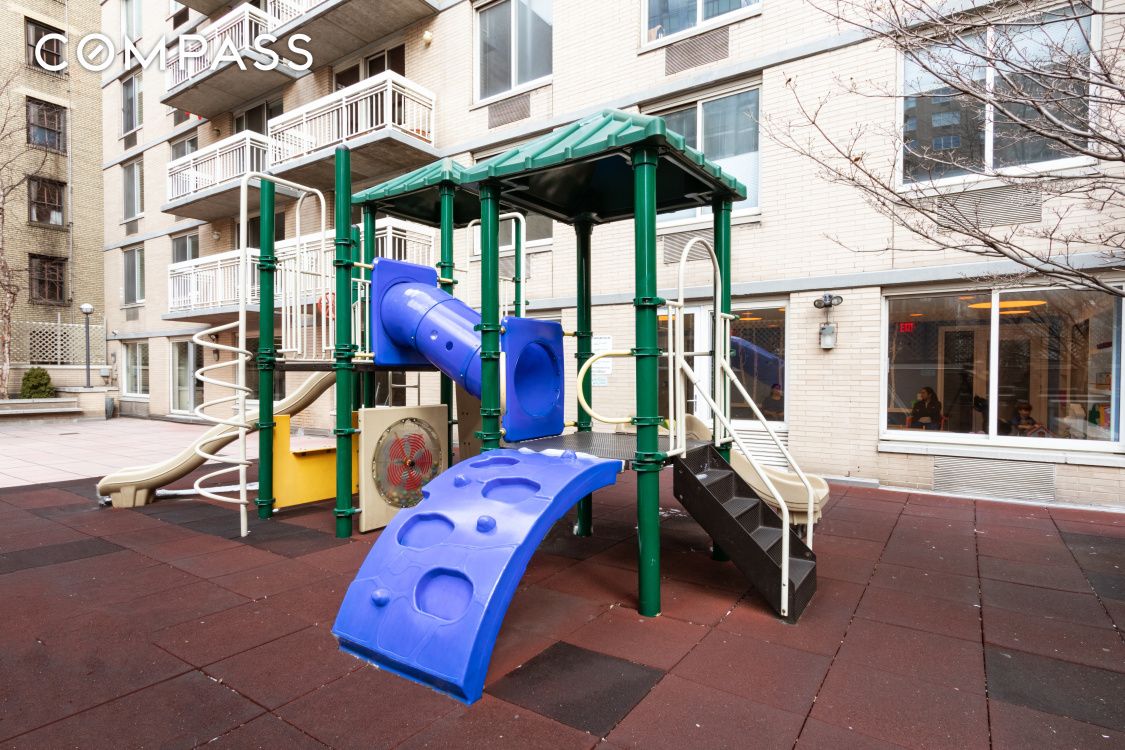 #15 photo, 170 E 87th Street, Upper East Side , NY 10128