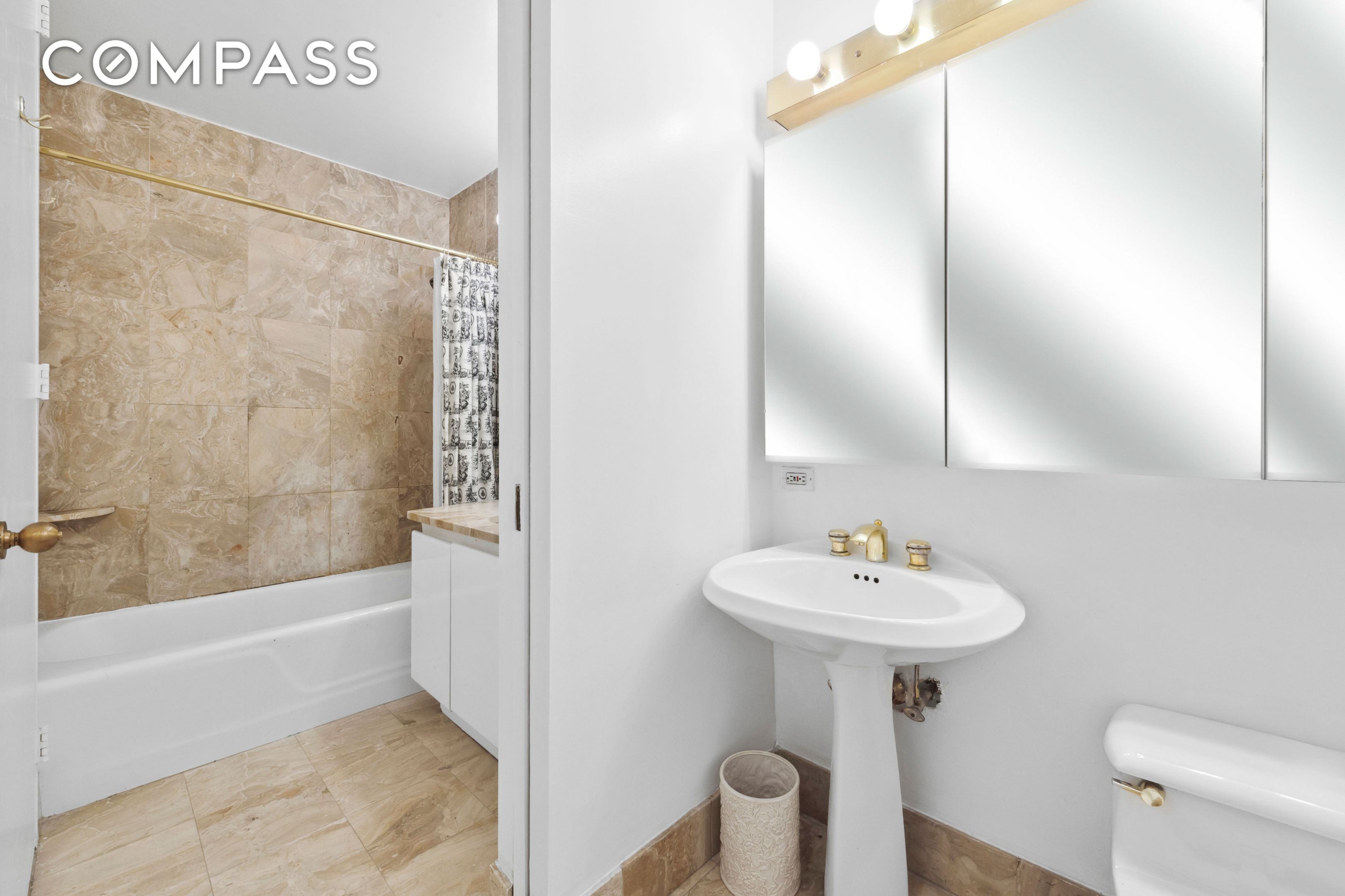 #8 photo, 170 E 87th Street, Upper East Side , NY 10128