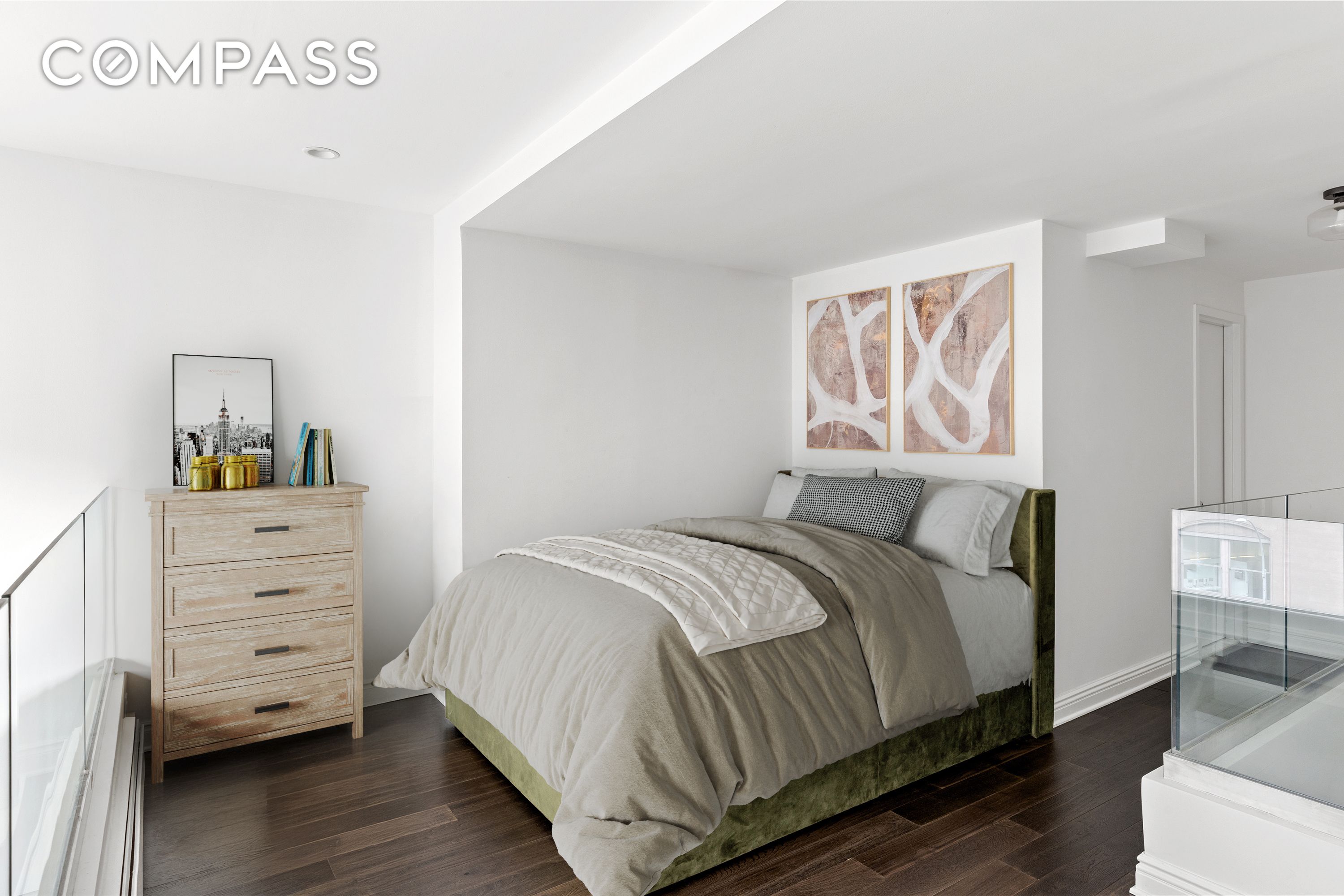 #5 photo, 65 Cooper Square, East Village , NY 10003