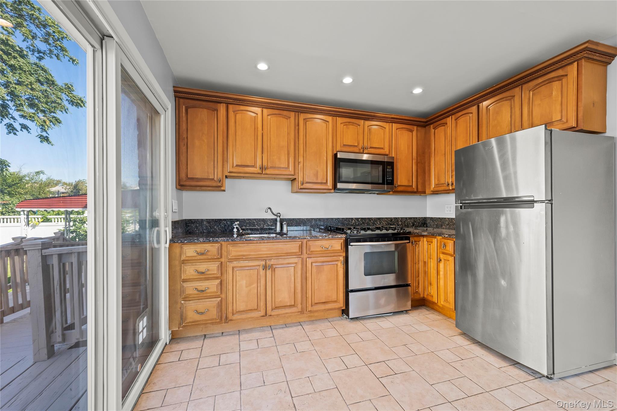 #19 photo, 150-29 16th Road, Whitestone , NY 11357