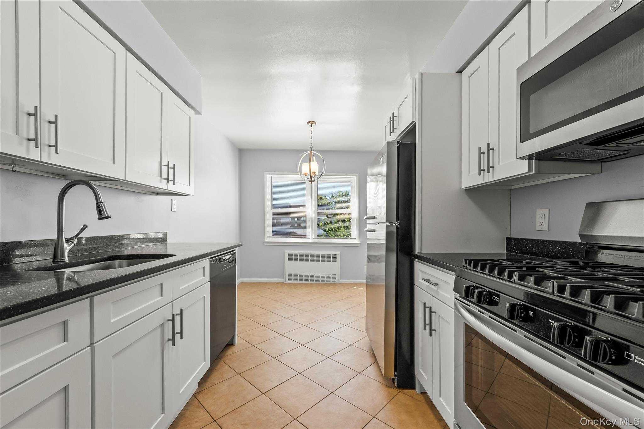 #8 photo, 150-29 16th Road, Whitestone , NY 11357