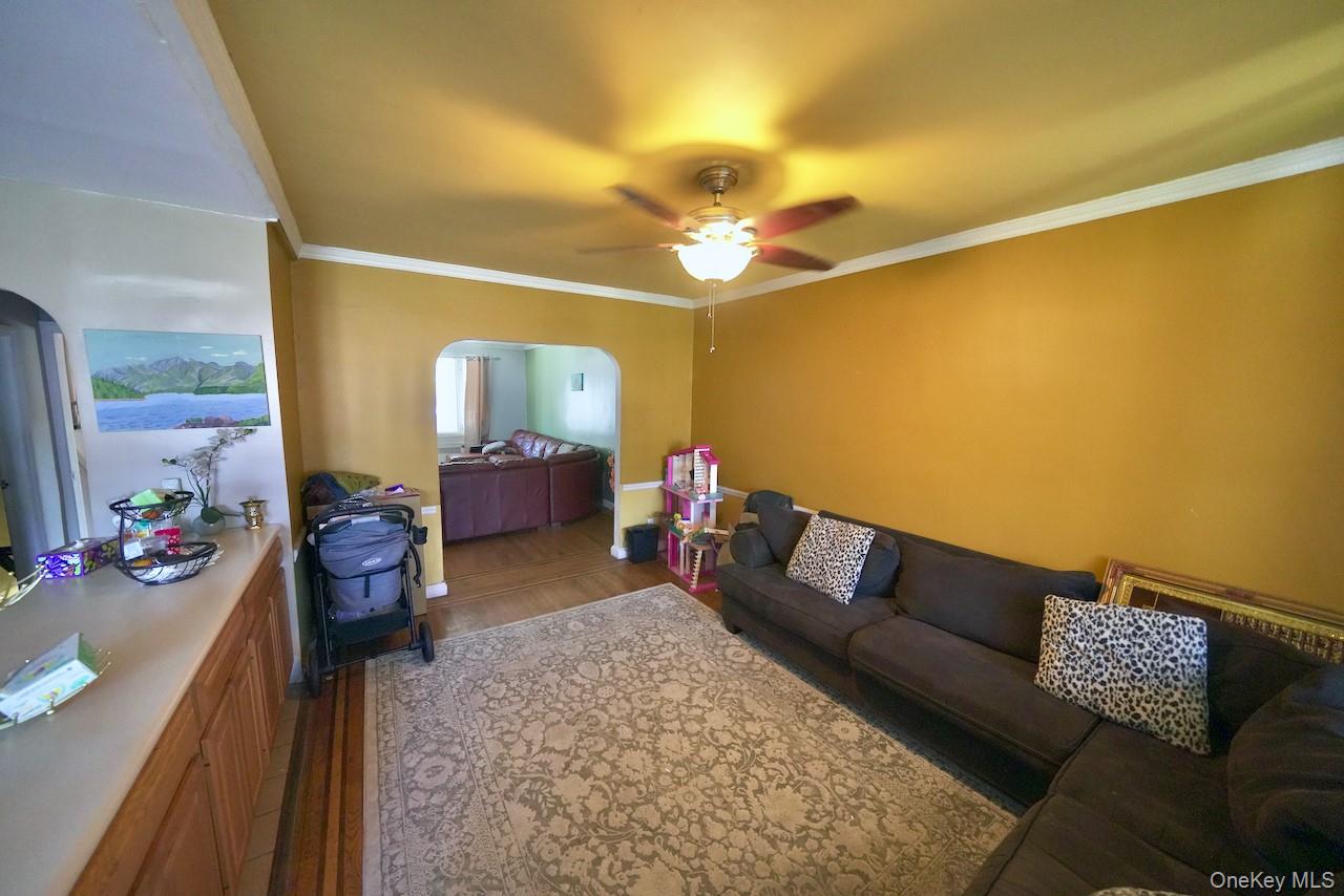 #8 photo, 2929 Fenton Ave Avenue, Bronx , NY 10469