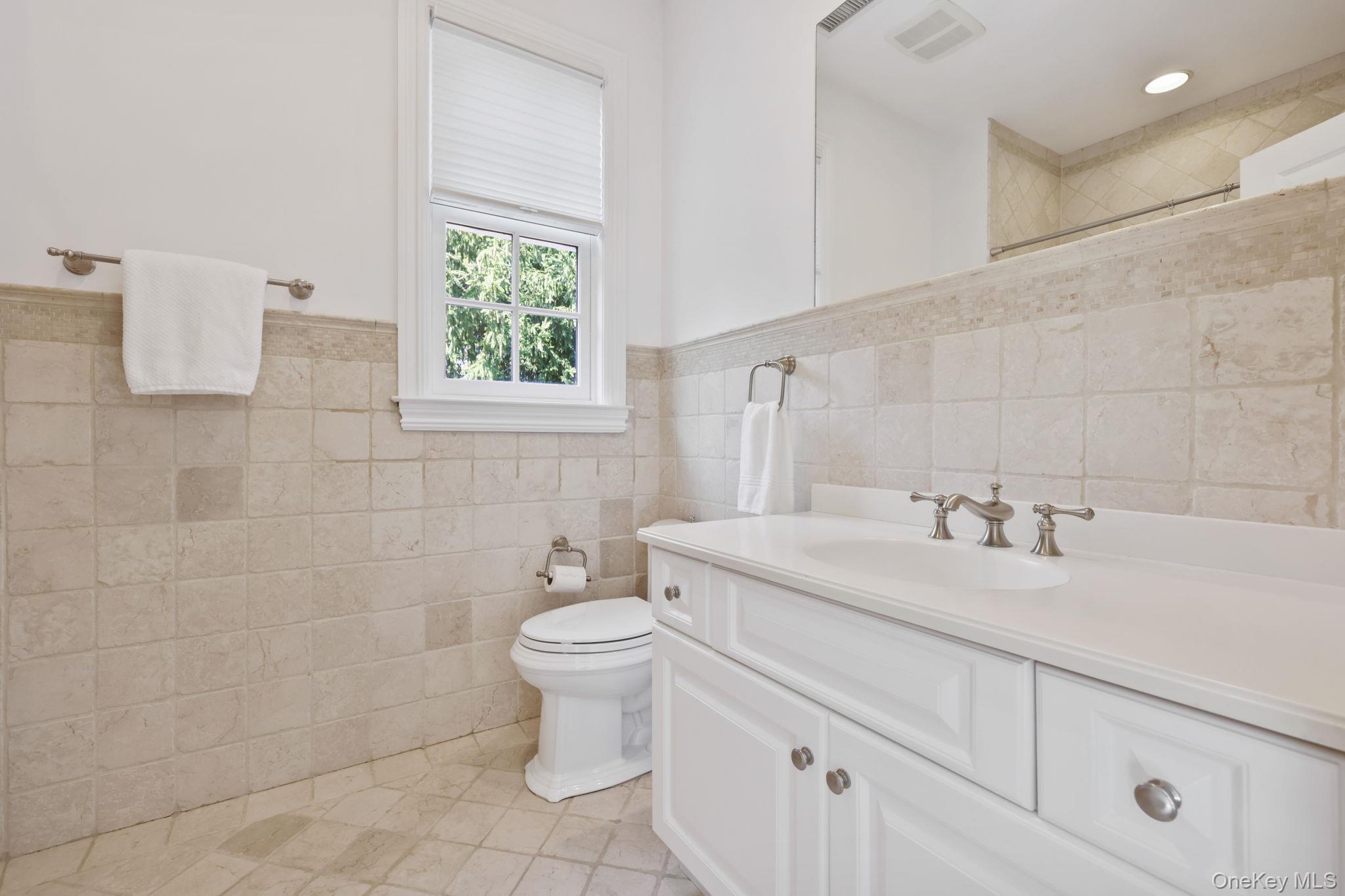 #18 photo, 8 Horseguard Lane, Scarsdale , NY 10583