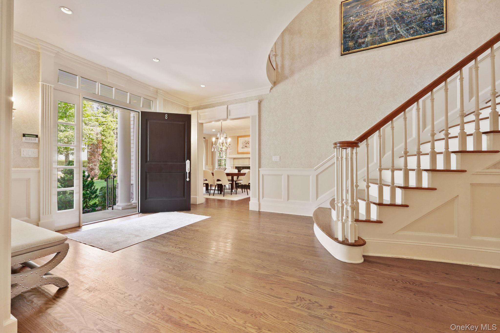 #2 photo, 8 Horseguard Lane, Scarsdale , NY 10583