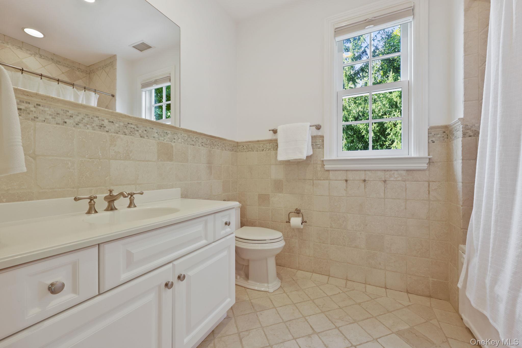 #20 photo, 8 Horseguard Lane, Scarsdale , NY 10583