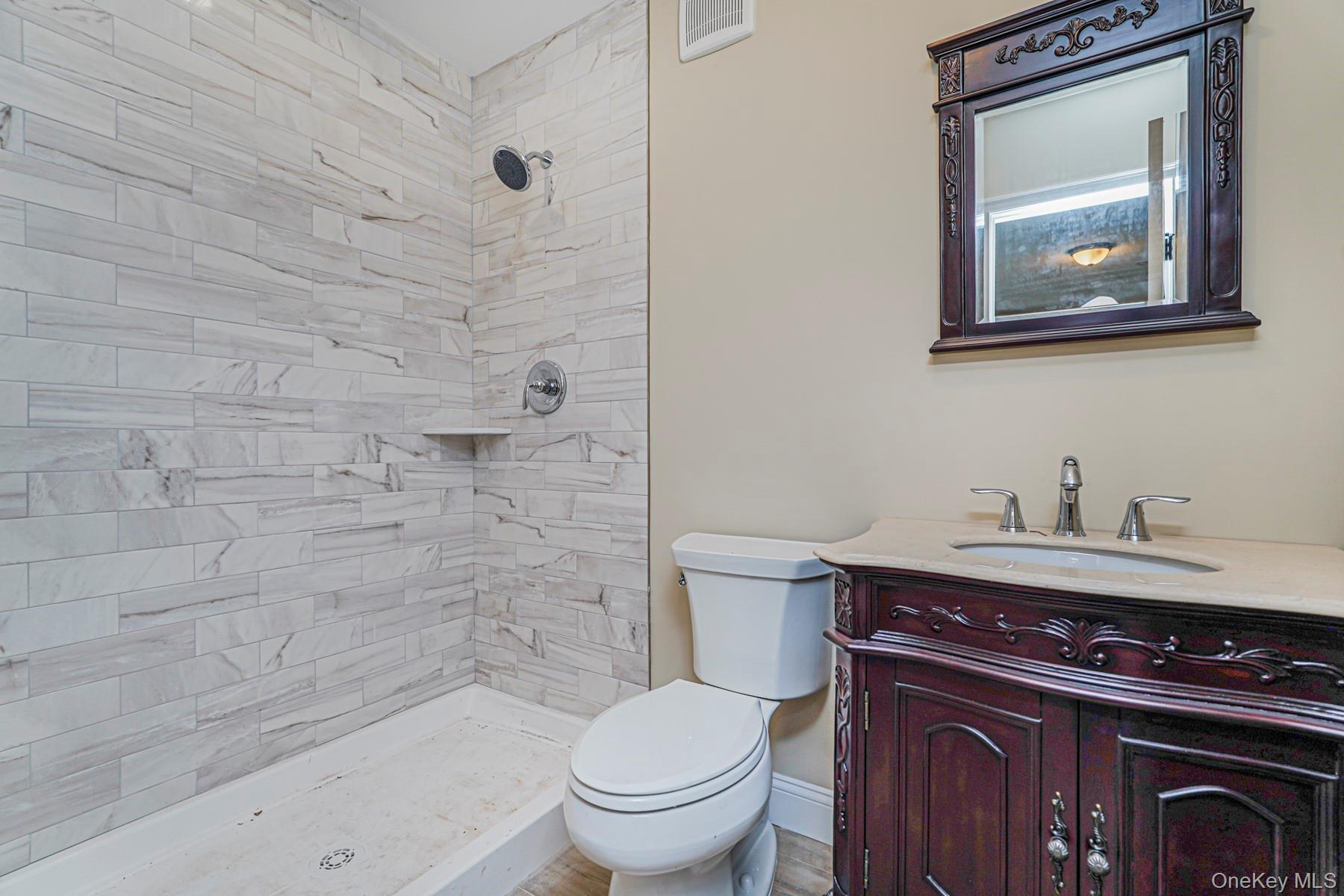 #12 photo, 19 Glenwood Avenue, スタテンアイランド Staten Island , NY 10301