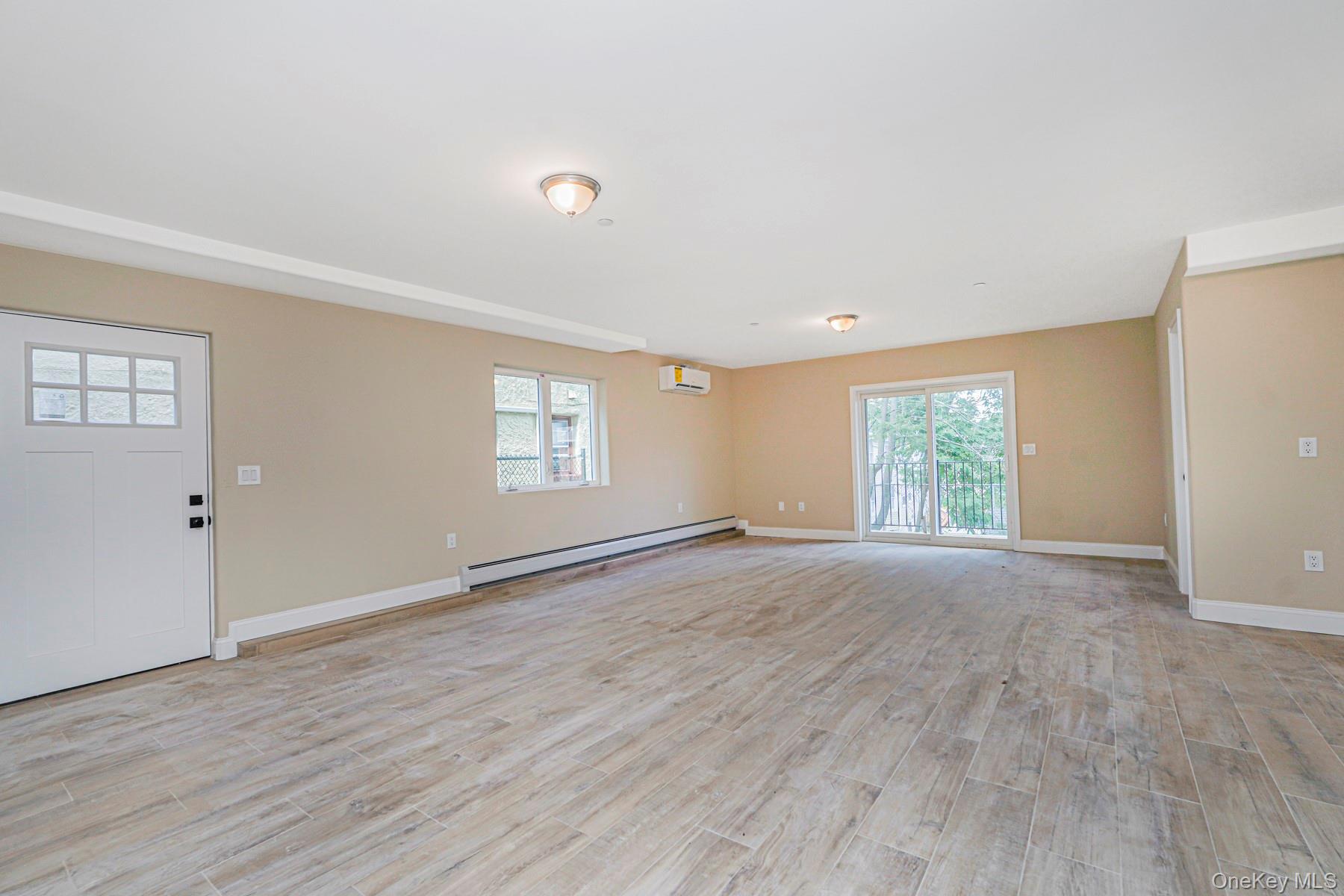 #13 photo, 19 Glenwood Avenue, スタテンアイランド Staten Island , NY 10301