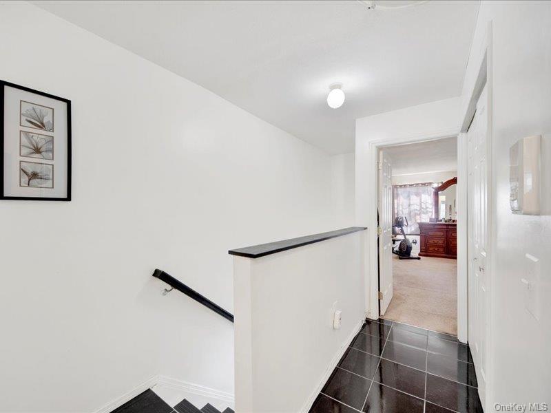 #14 photo, 114 Beacon Lane, Bronx , NY 10473