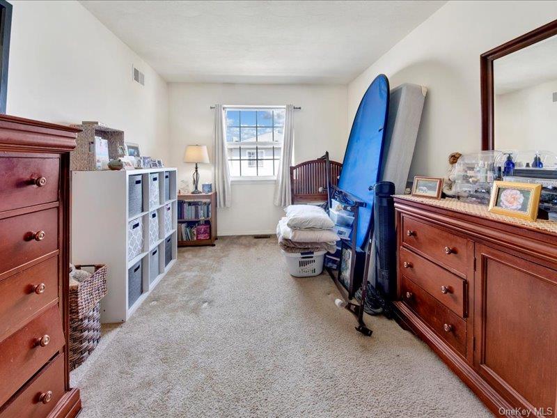 #5 photo, 114 Beacon Lane, Bronx , NY 10473