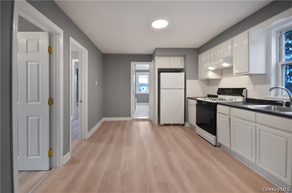 #3 photo, 234 Edwards Place, Yonkers , NY 10703