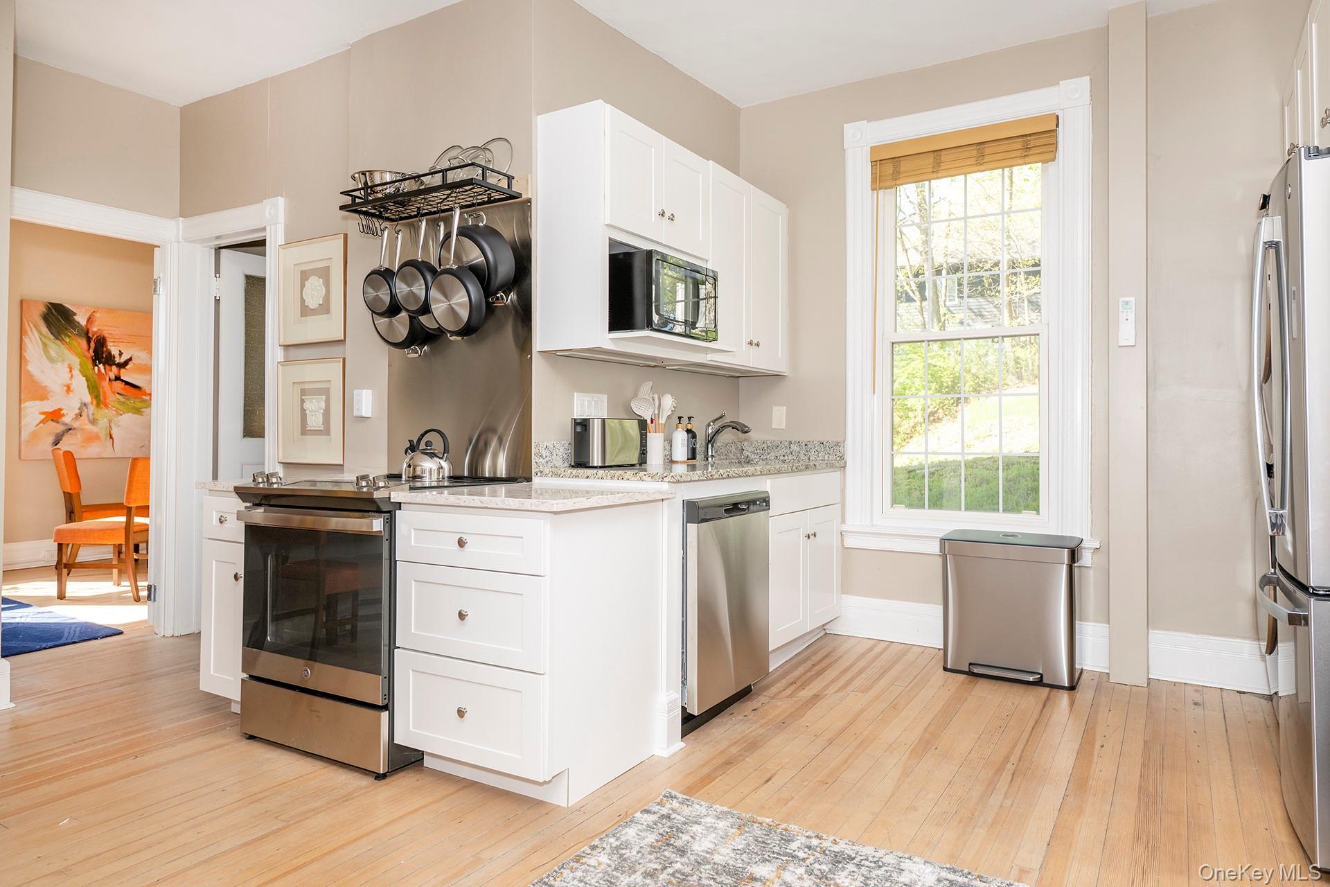 #4 photo, 3212 Franklin Avenue, Millbrook , NY 12545