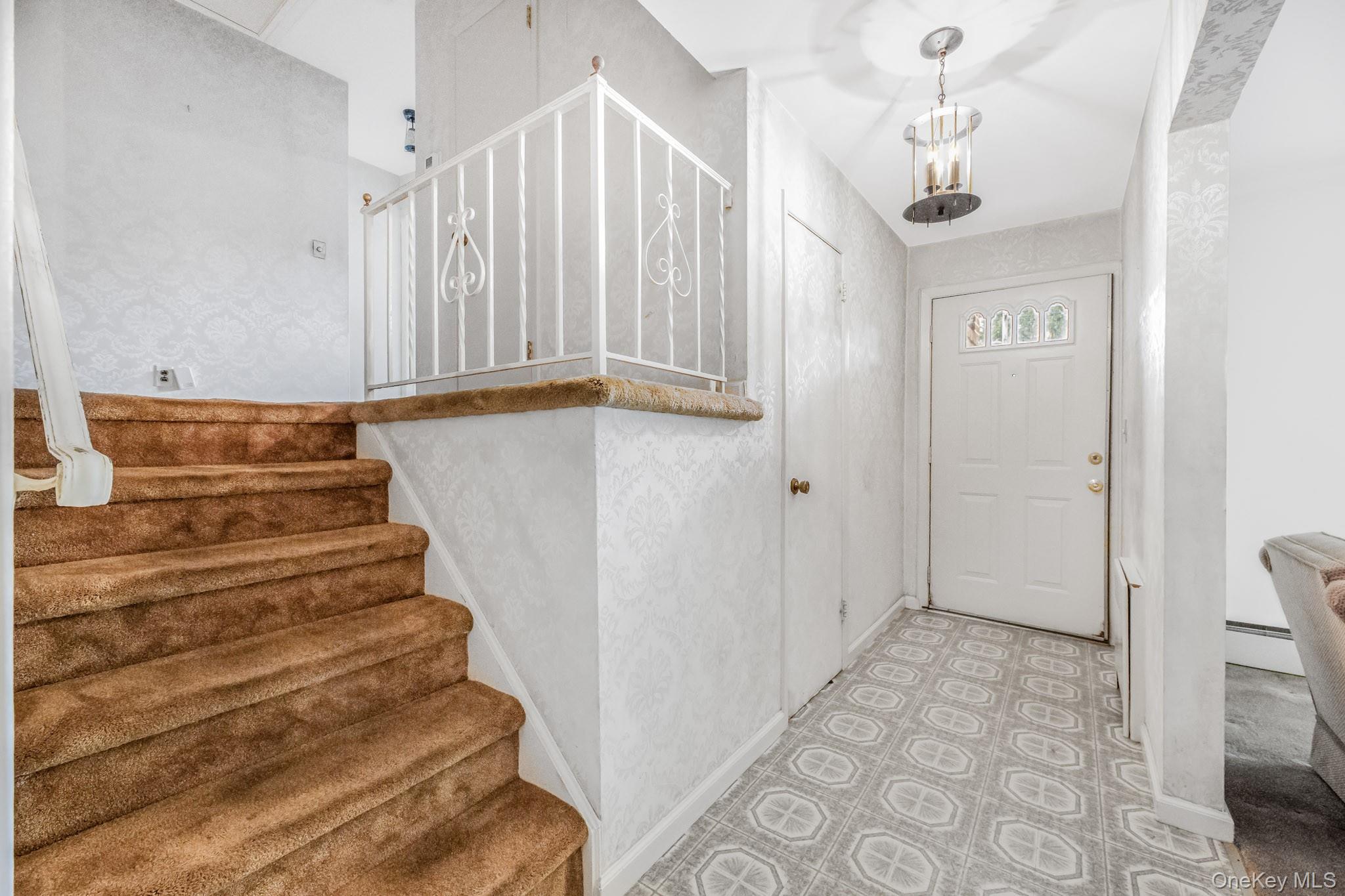 #2 photo, 33 Eisenhower Drive, Yonkers , NY 10710