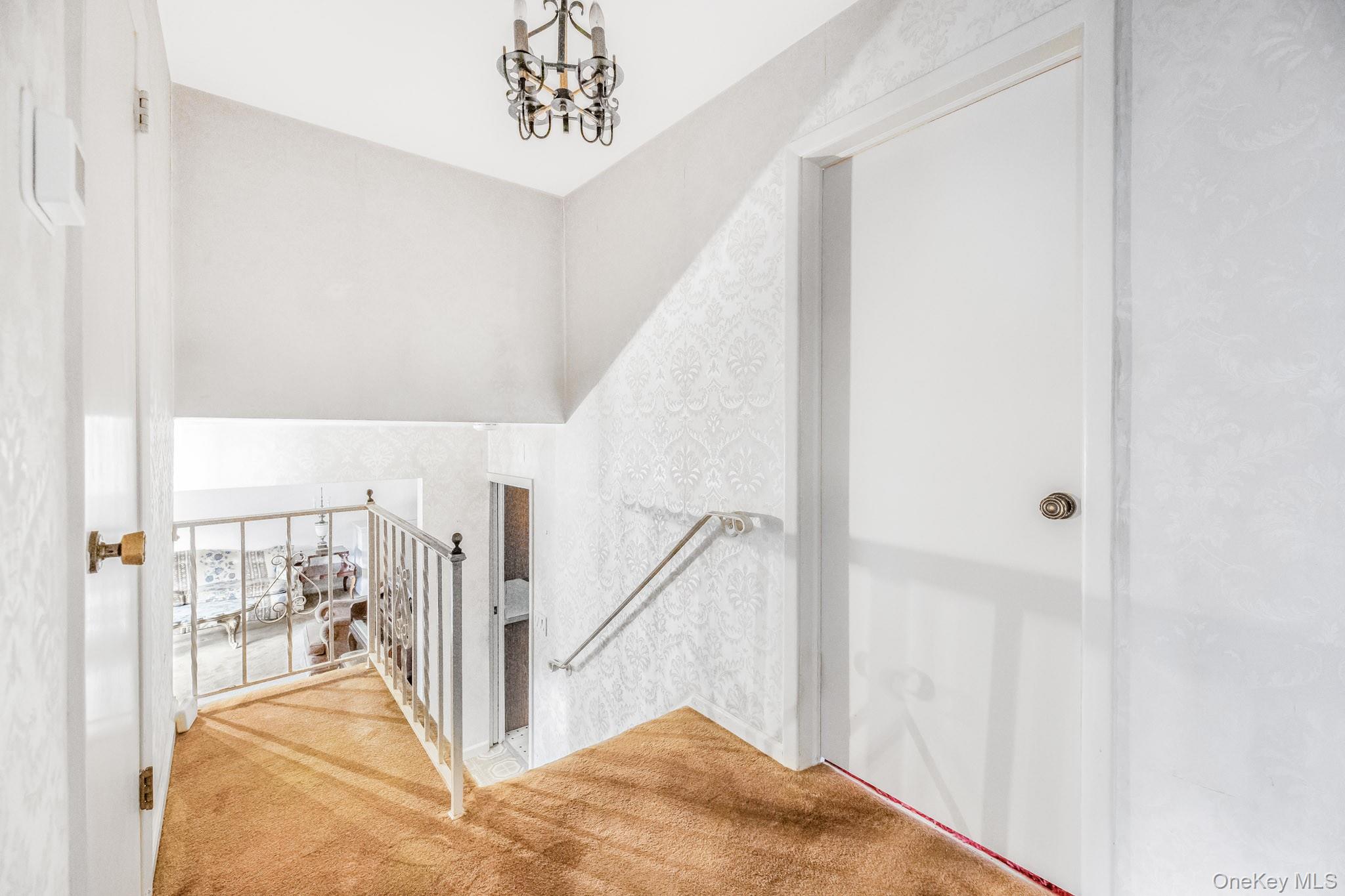 #5 photo, 33 Eisenhower Drive, Yonkers , NY 10710