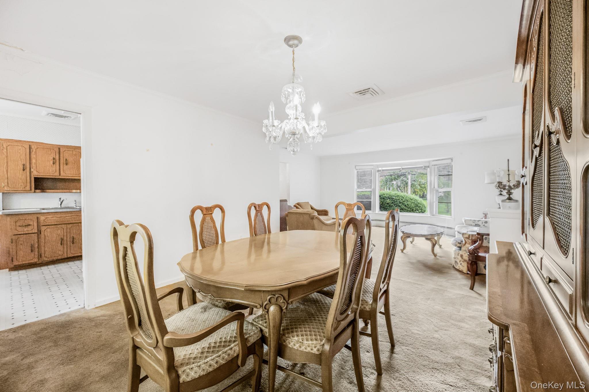 #6 photo, 33 Eisenhower Drive, Yonkers , NY 10710