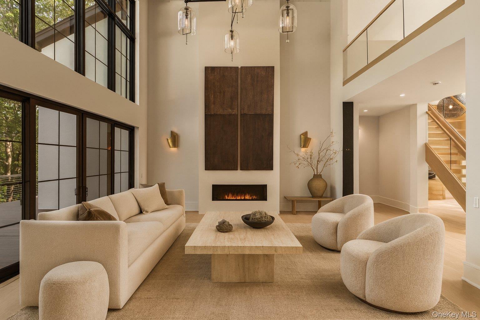 #5 photo, 28 Earle Drive, ナッソー郡 Muttontown , NY 11791