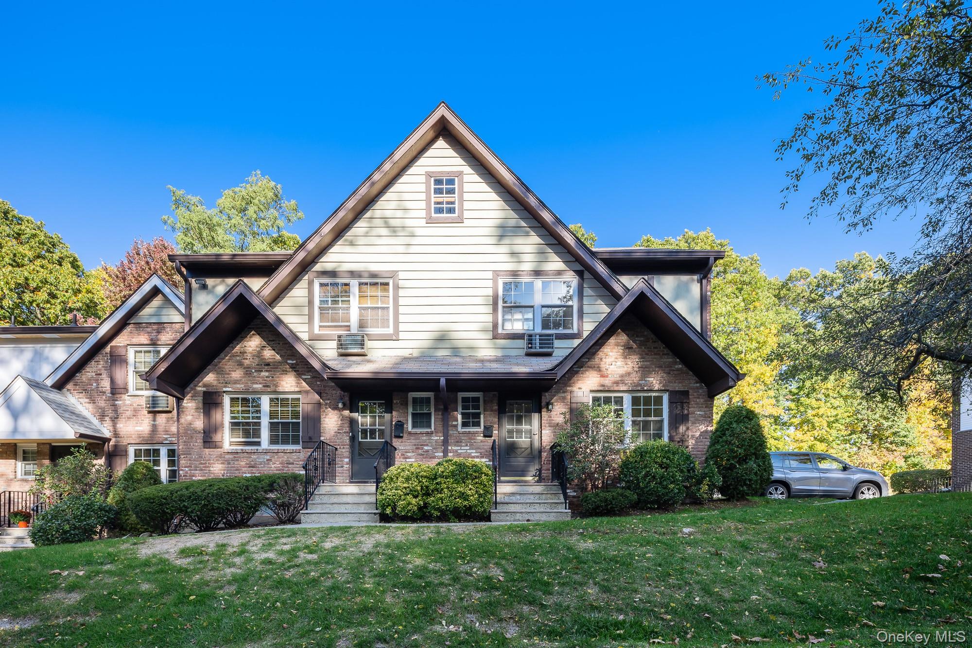 #1 photo, 50 Yorkshire Drive, Suffern , NY 10901