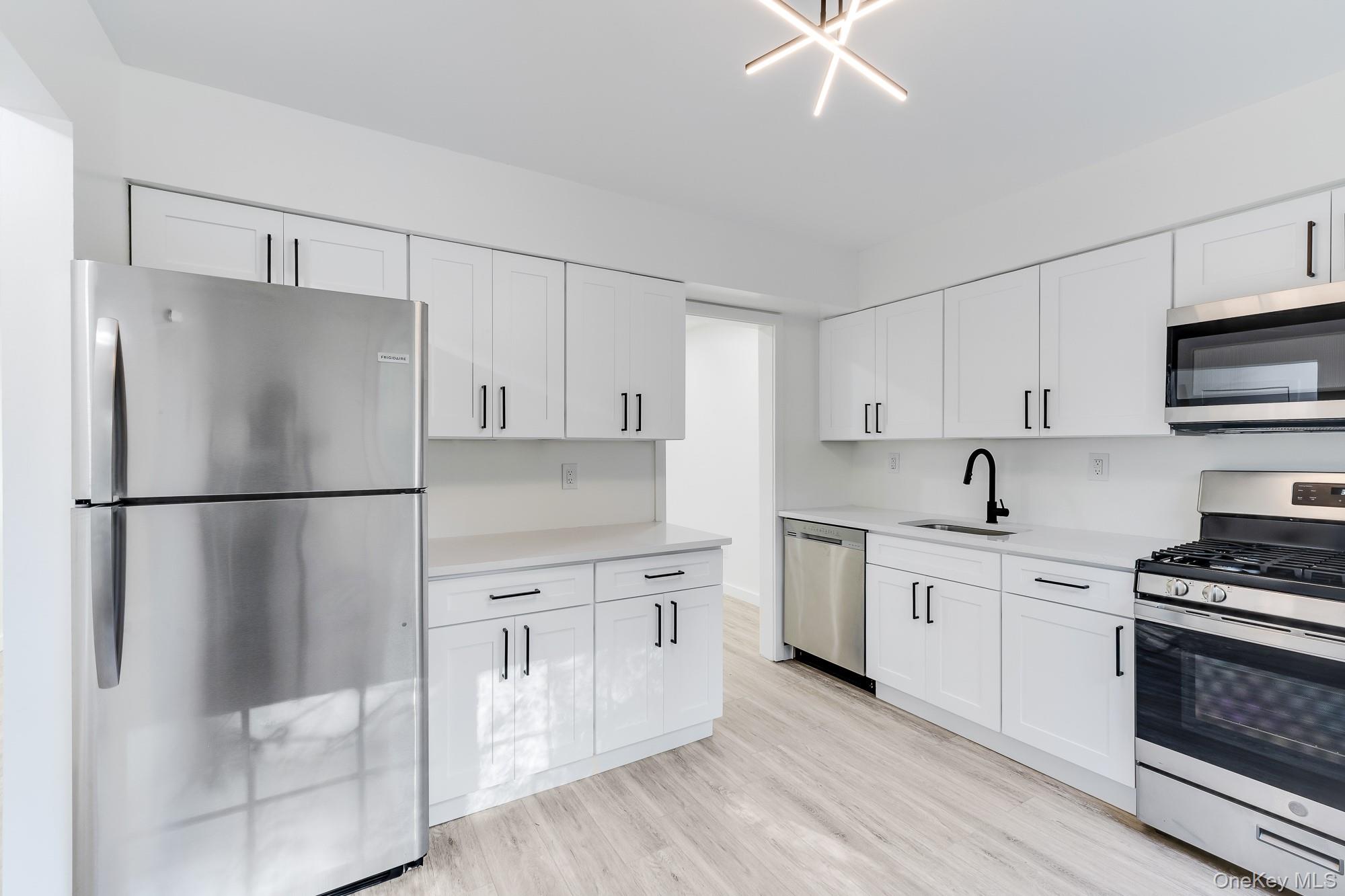 #15 photo, 50 Yorkshire Drive, Suffern , NY 10901