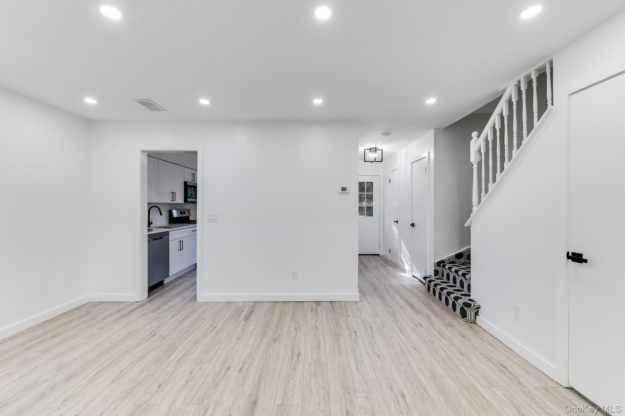 #19 photo, 50 Yorkshire Drive, Suffern , NY 10901