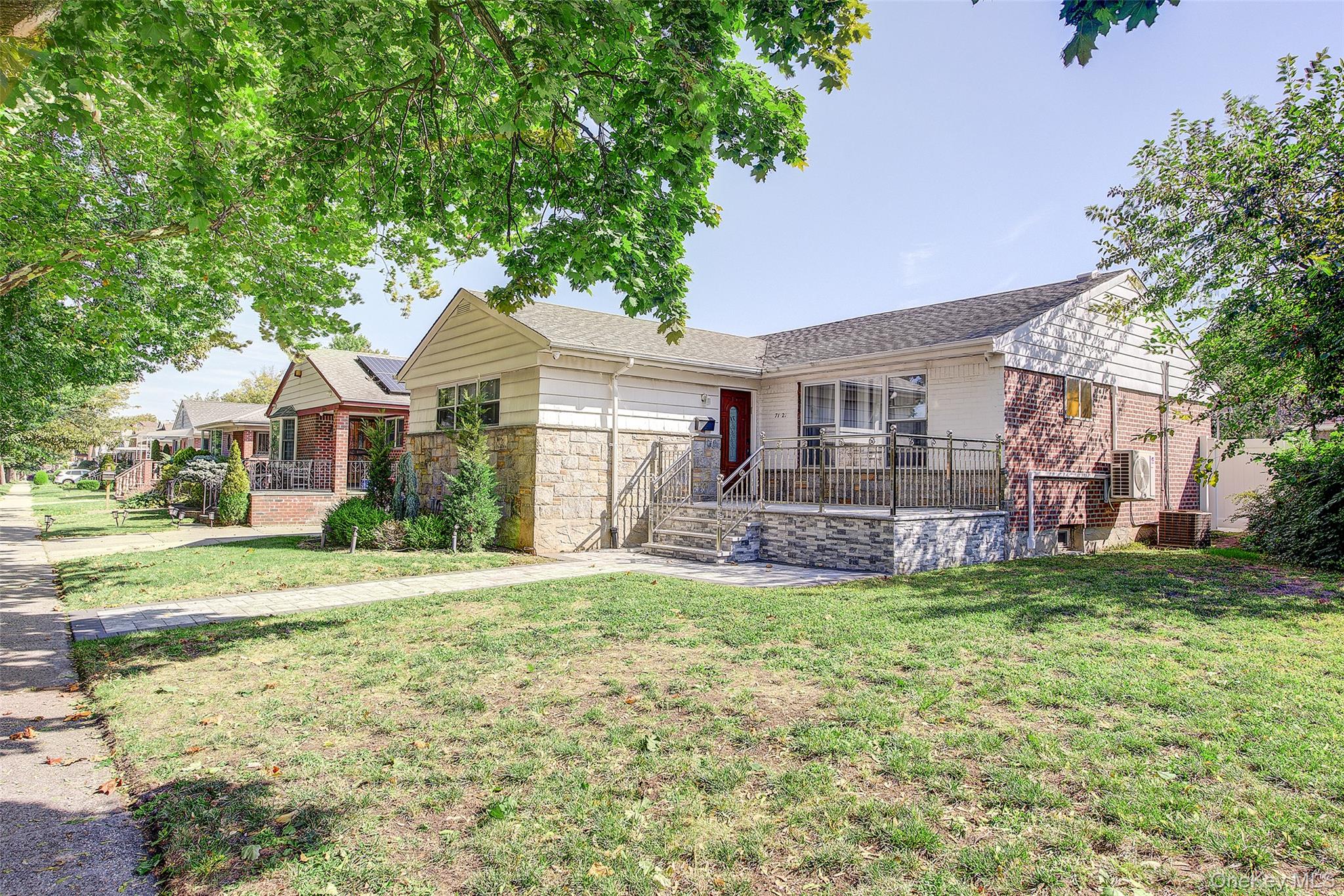 #2 photo, 71-27 172nd Street, Fresh Meadows , NY 11365