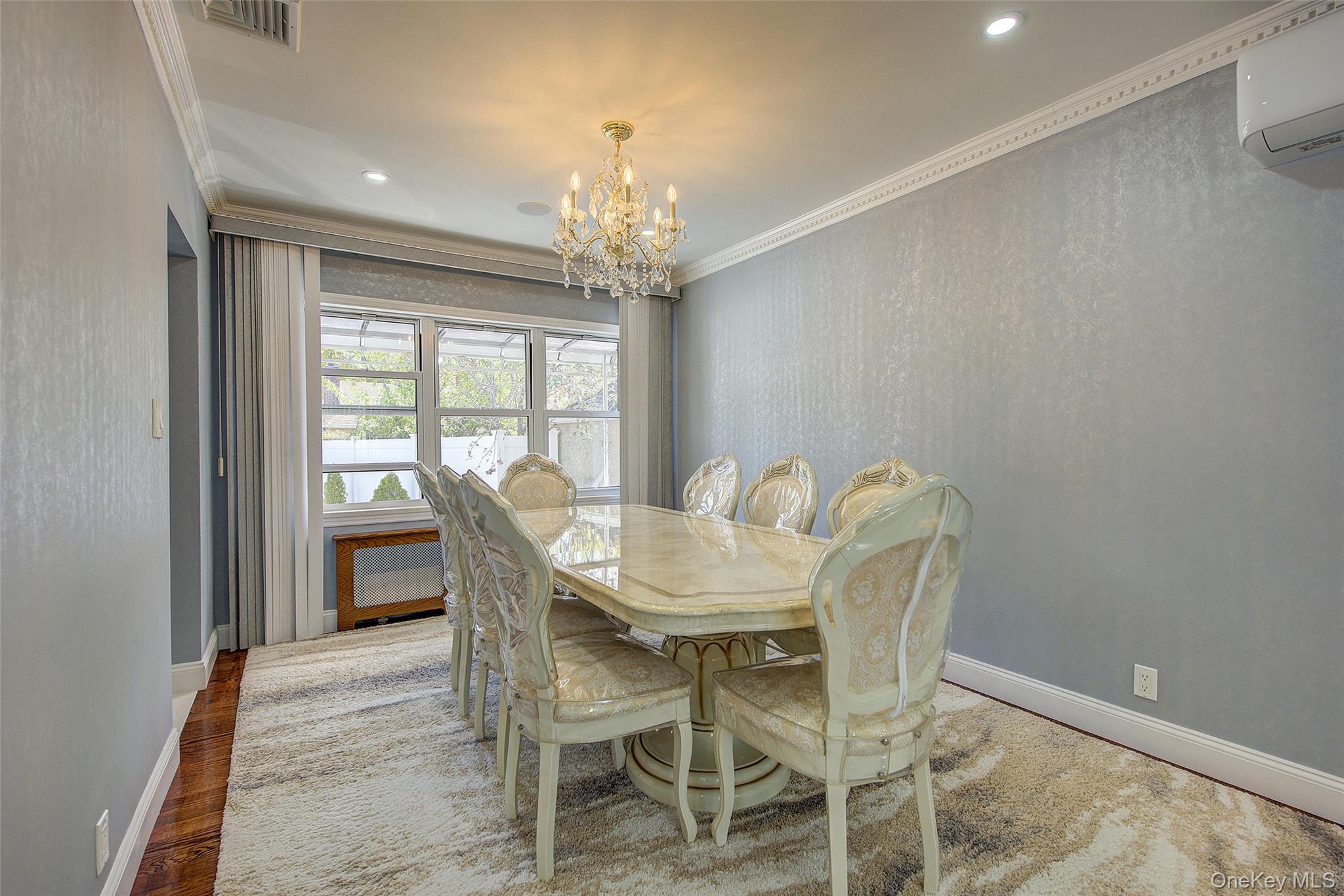 #8 photo, 71-27 172nd Street, Fresh Meadows , NY 11365