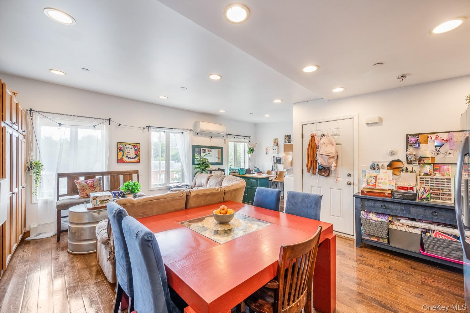 #14 photo, 21-05 33rd Avenue, Astoria , NY 11106