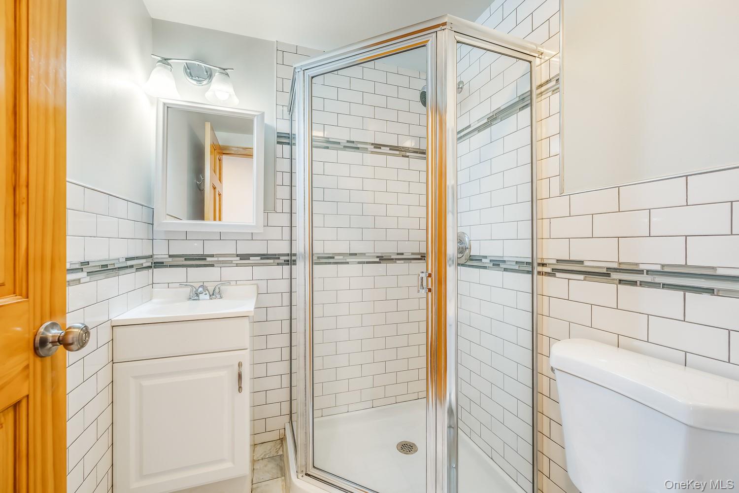 #9 photo, 21-05 33rd Avenue, Astoria , NY 11106