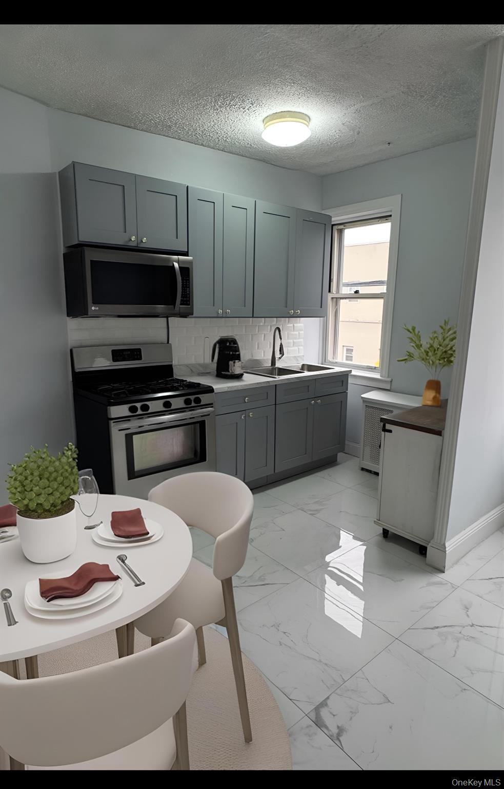 #7 photo, 352 Hempstead Avenue, West Hempstead , NY 11552