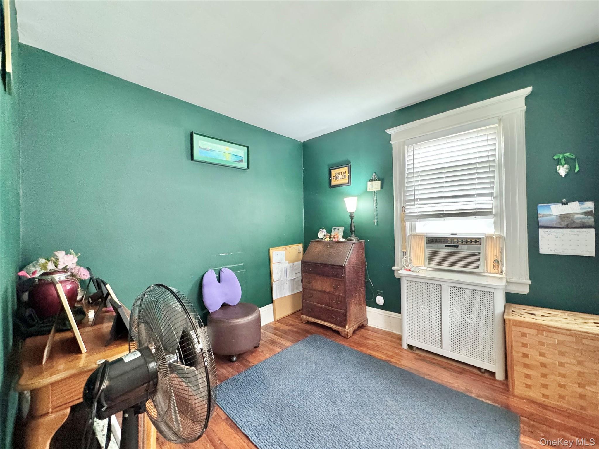 #14 photo, 32 Herbert Avenue, Port Washington , NY 11050