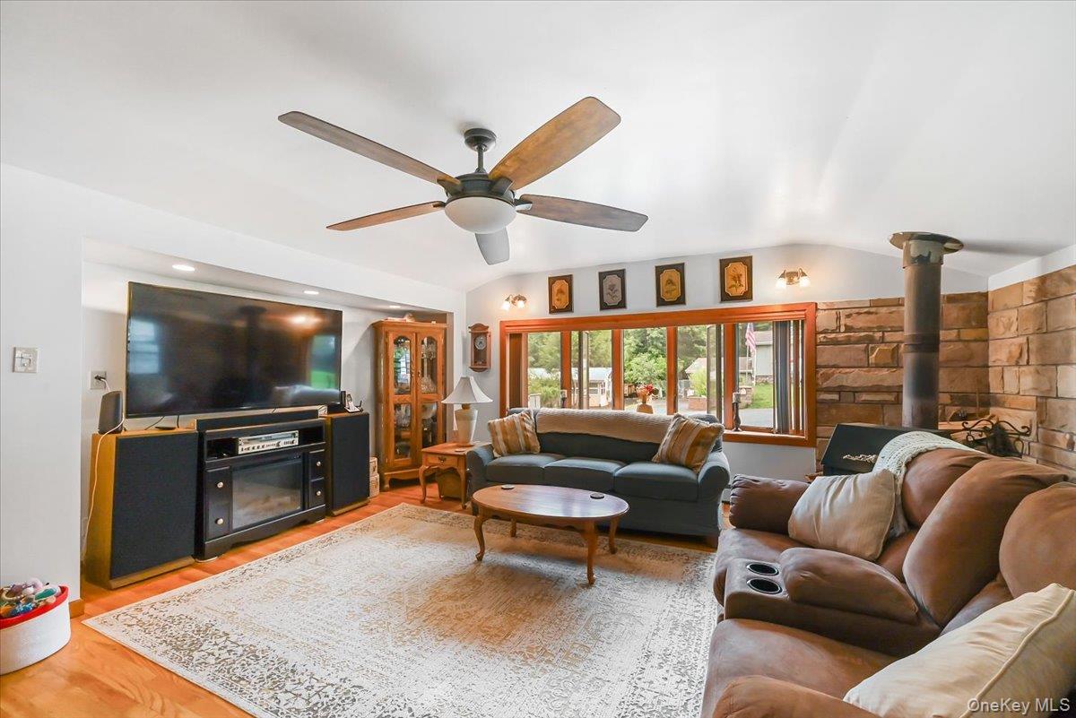 #4 photo, 33 Ann Lane, Mountain Dale , NY 12763