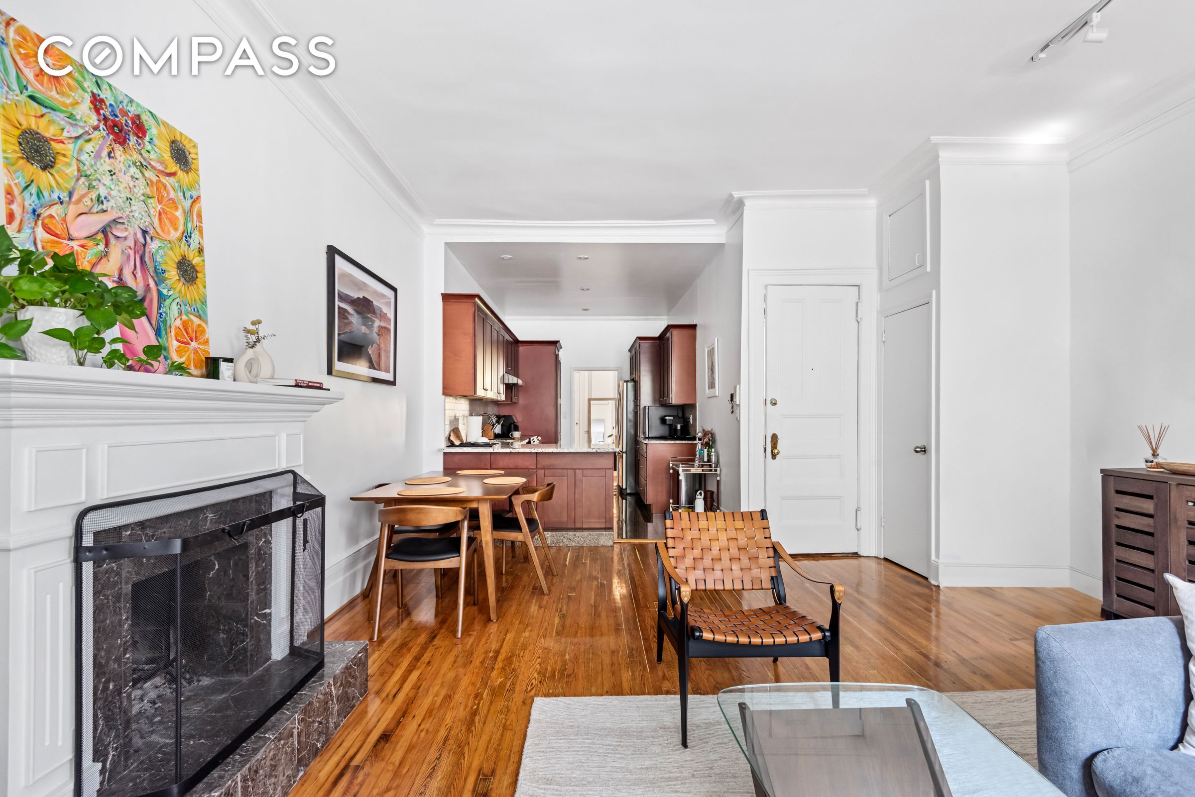 #13 photo, 311 W 78th Street, マンハッタン Upper West Side , NY 10024