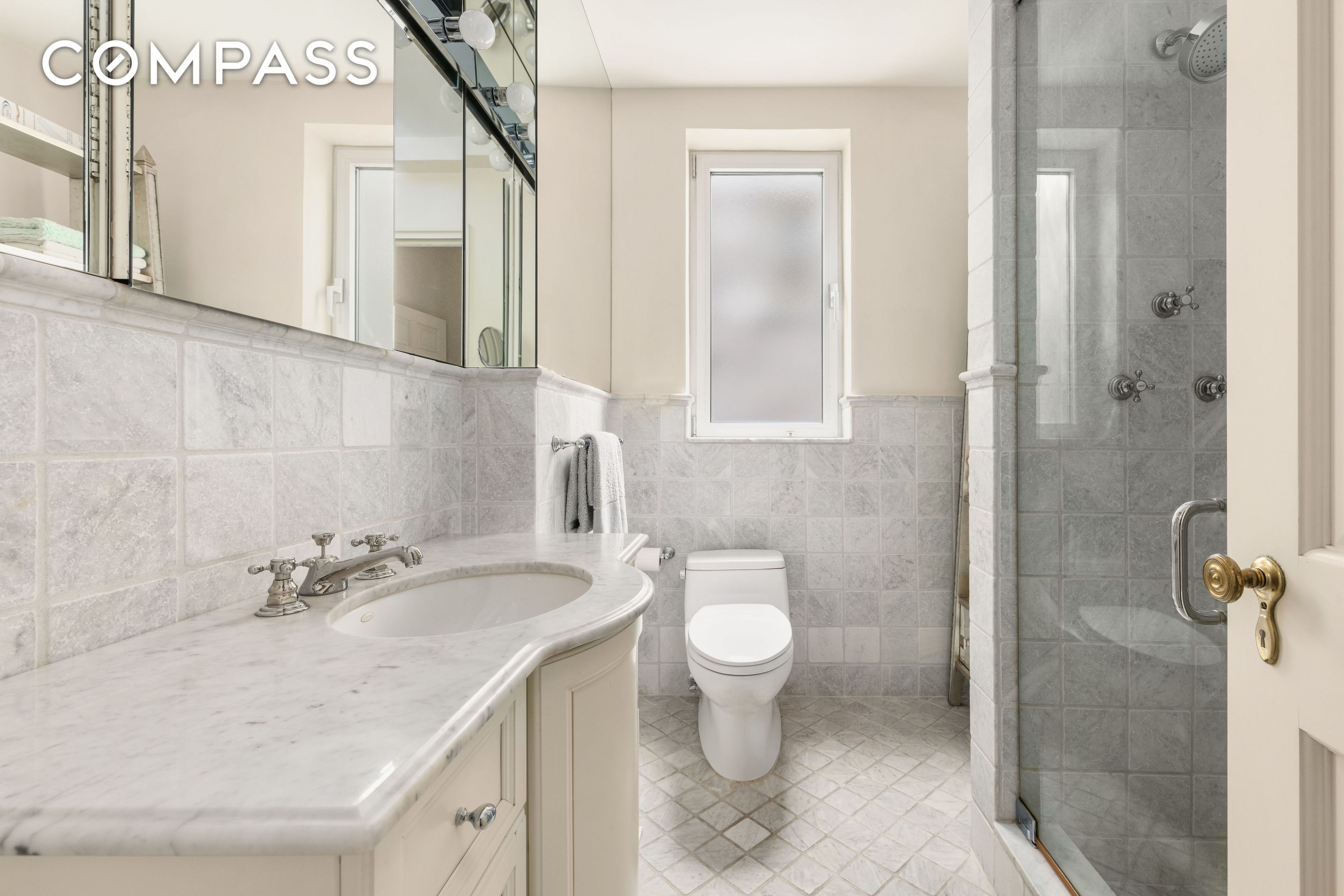 #16 photo, 1 E 66th Street, マンハッタン Lenox Hill , NY 10065