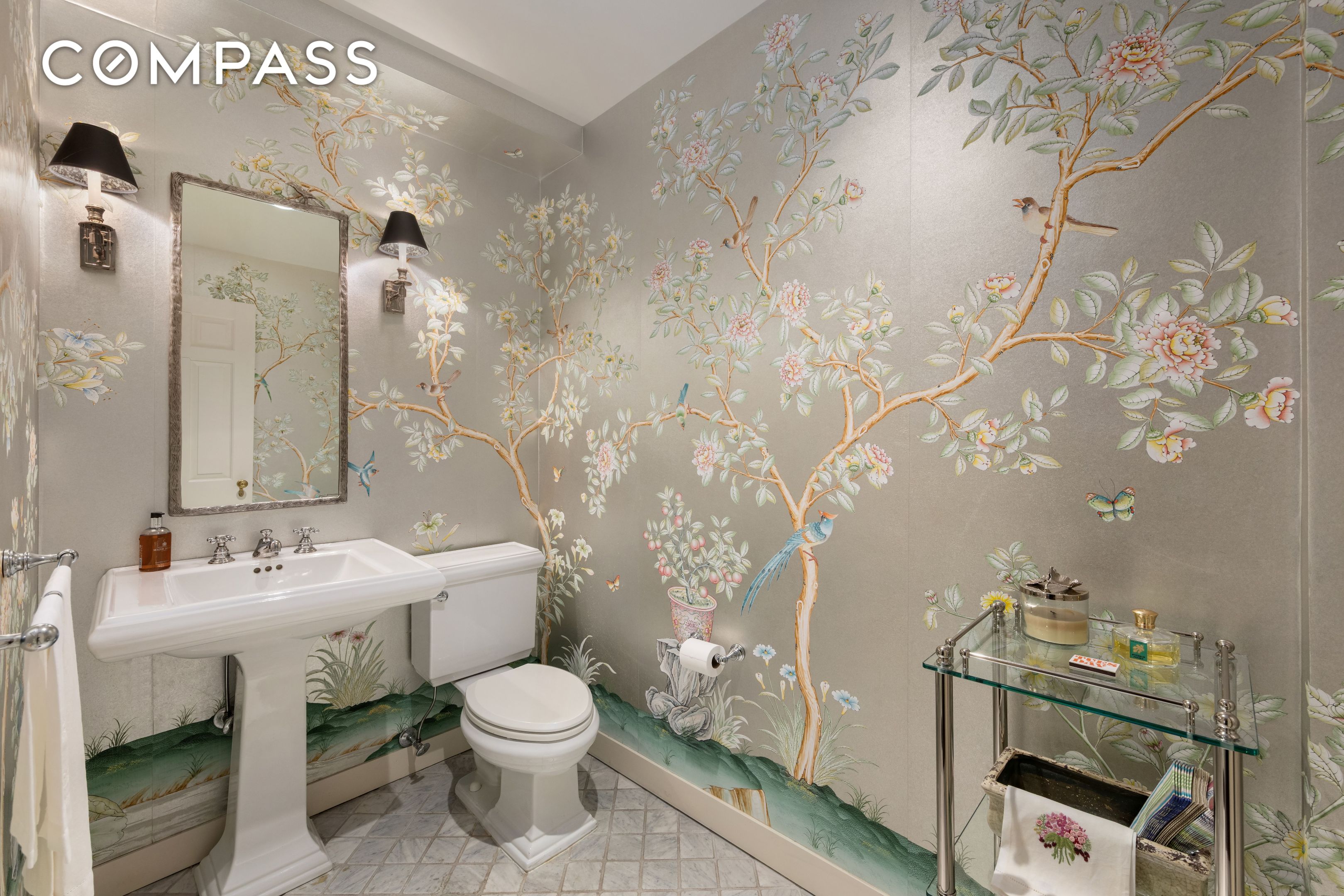 #19 photo, 1 E 66th Street, マンハッタン Lenox Hill , NY 10065