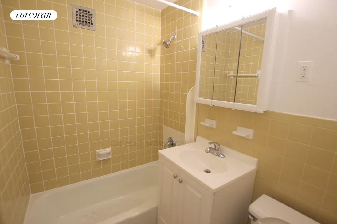 #17 photo, New York City, マンハッタン Upper West Side , NY 10025