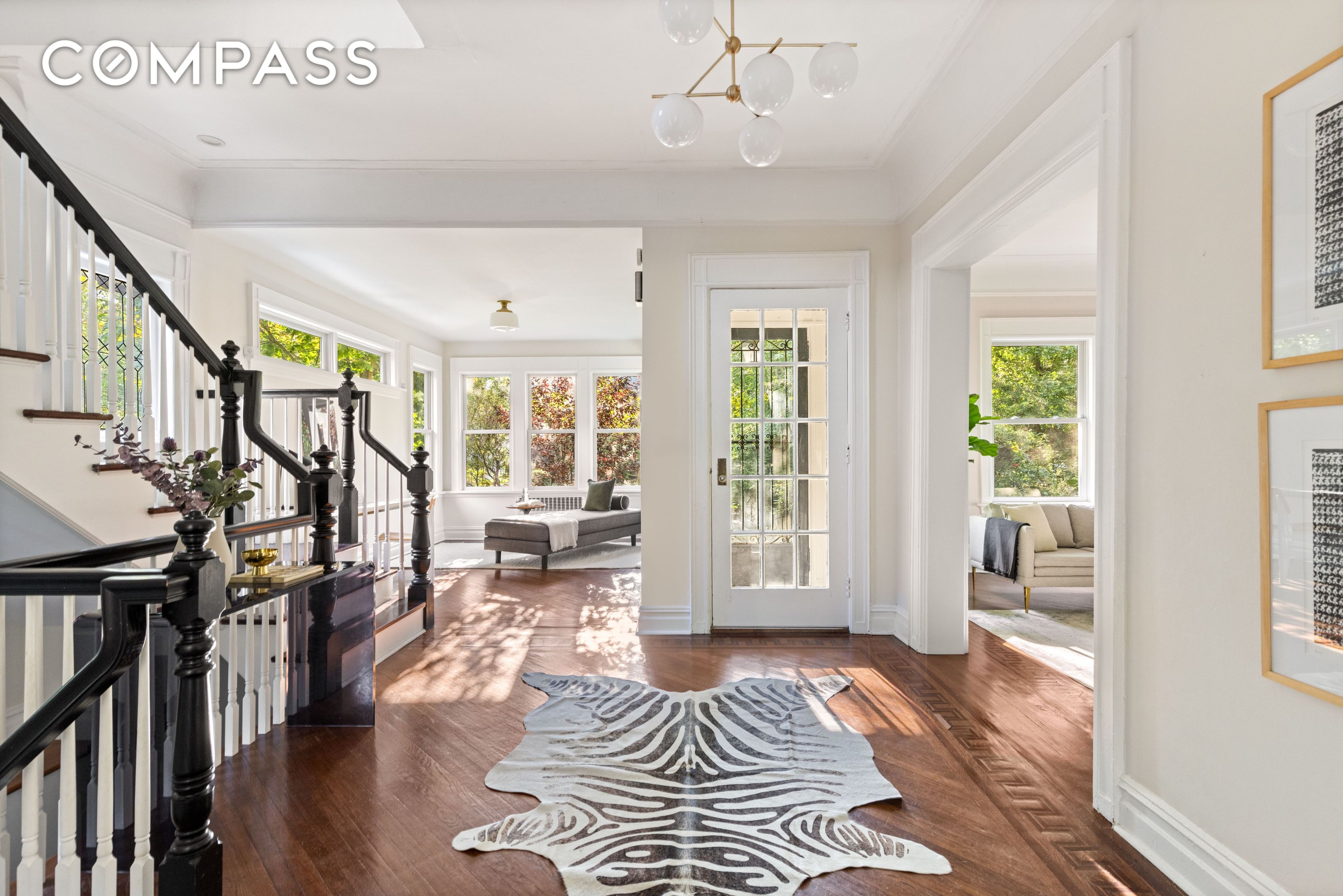 #1 photo, 689 E 17th Street, ブルックリン区 Midwood Park , NY 11230