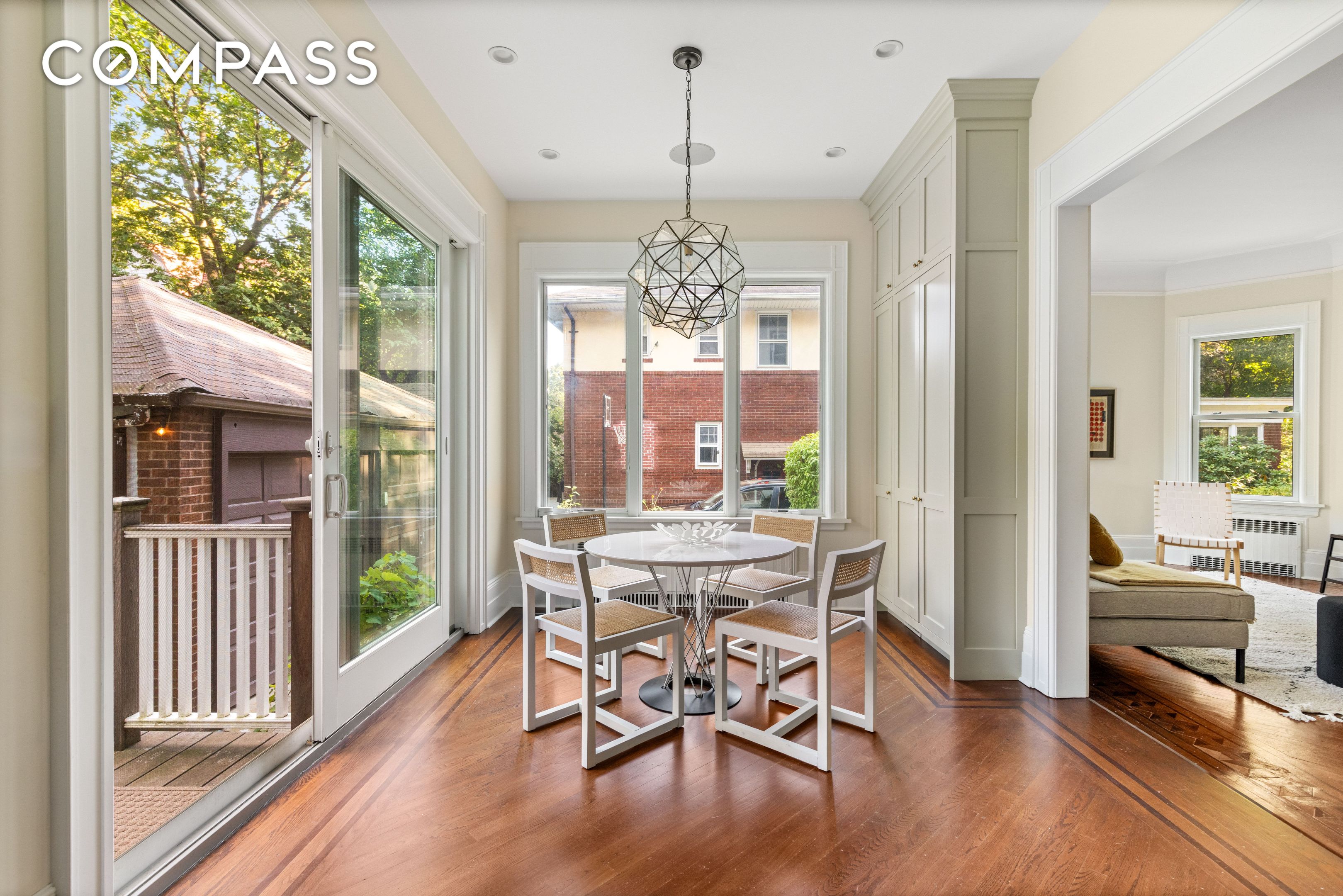 #12 photo, 689 E 17th Street, ブルックリン区 Midwood Park , NY 11230