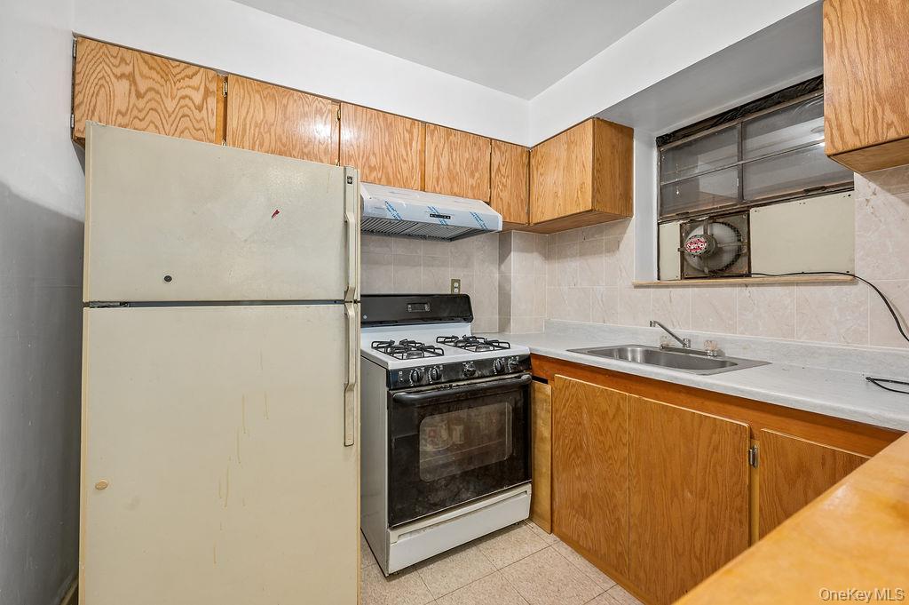 #10 photo, 41-30 45th Street, Sunnyside , NY 11104