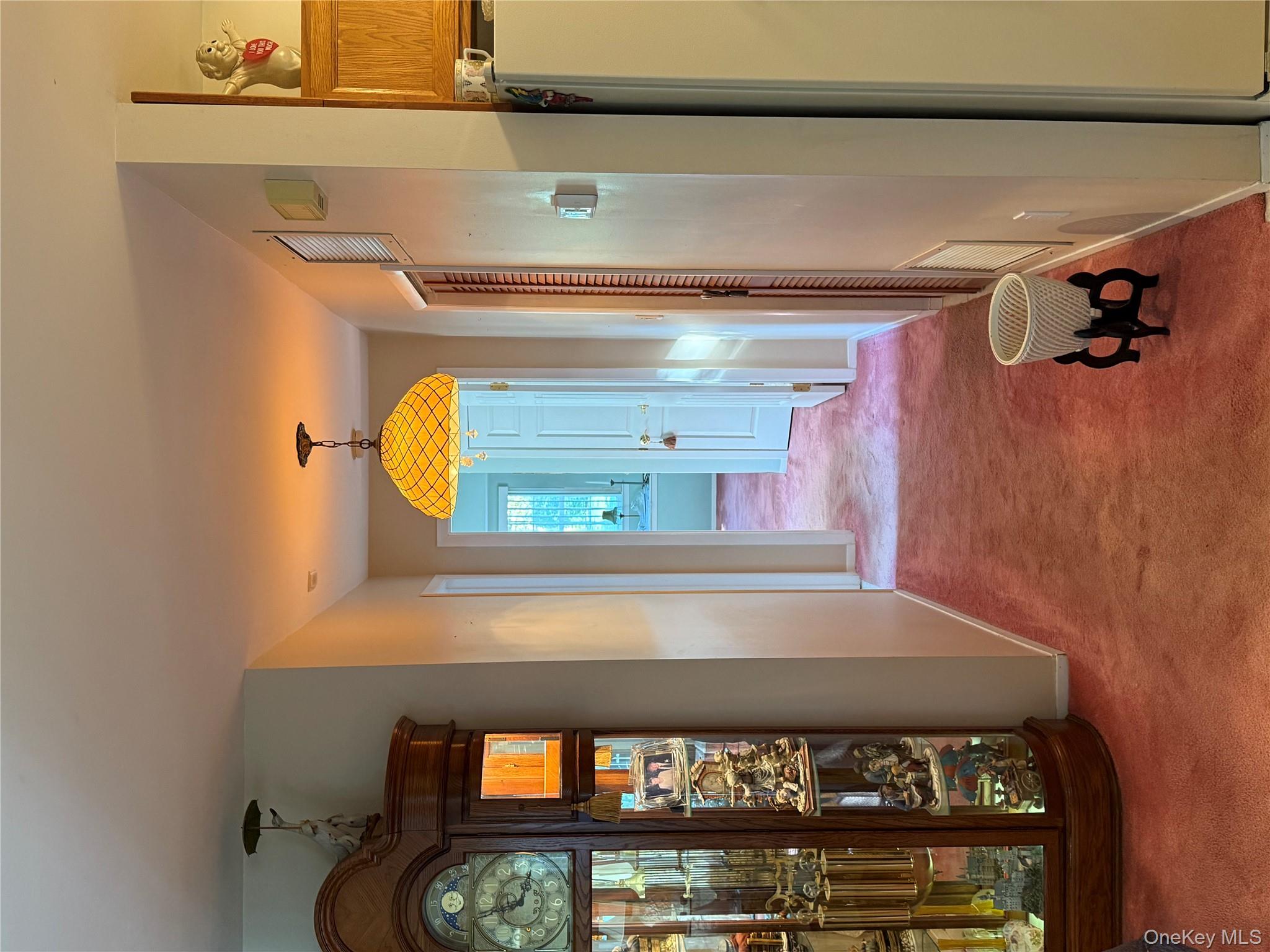 #1 photo, 1209 Sara Circle, サフォーク郡 Port Jefferson Station , NY 11776