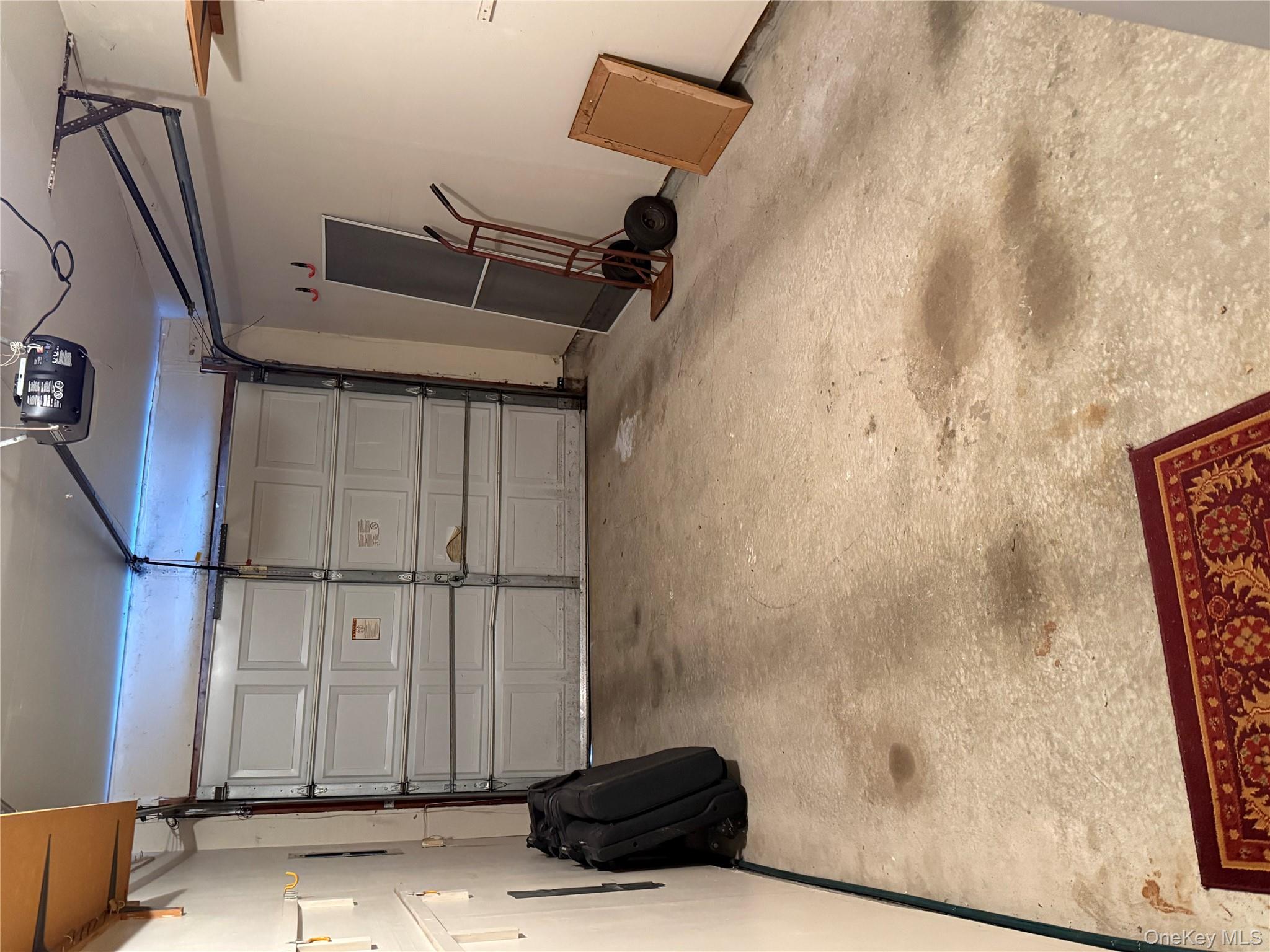 #18 photo, 1209 Sara Circle, Port Jefferson Station , NY 11776