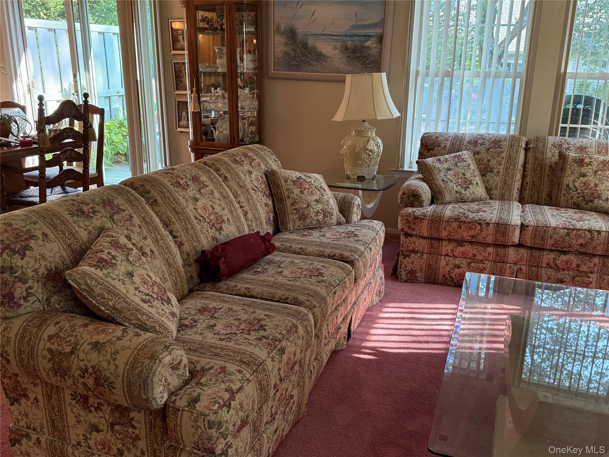 #4 photo, 1209 Sara Circle, サフォーク郡 Port Jefferson Station , NY 11776