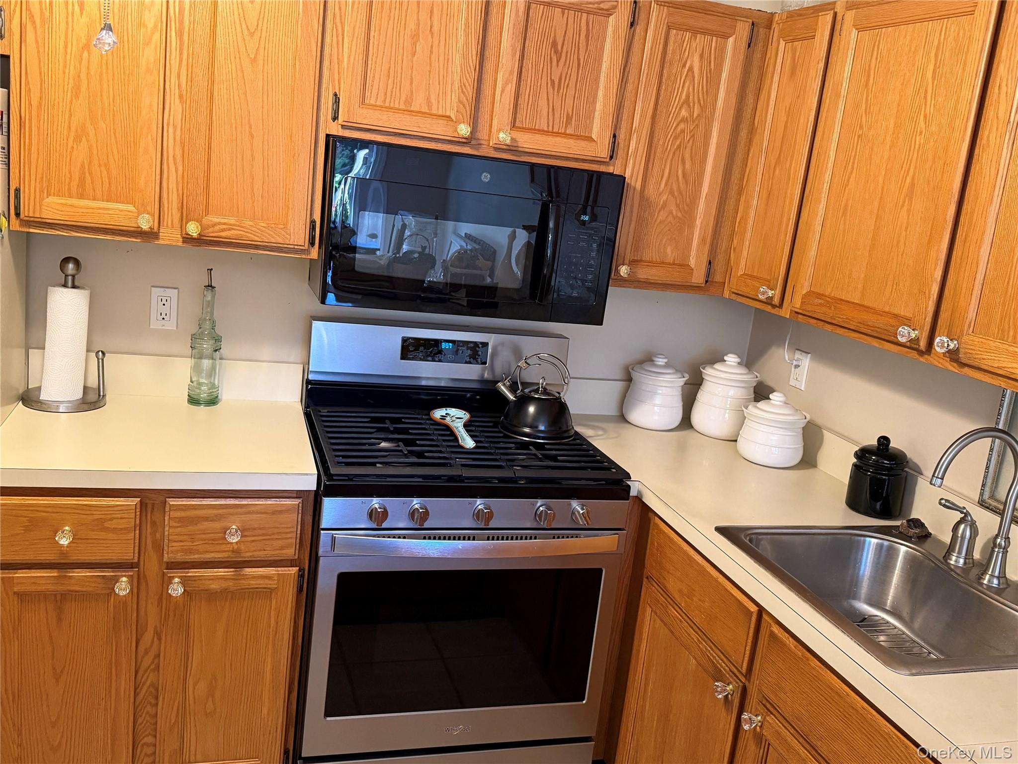 #8 photo, 1209 Sara Circle, サフォーク郡 Port Jefferson Station , NY 11776