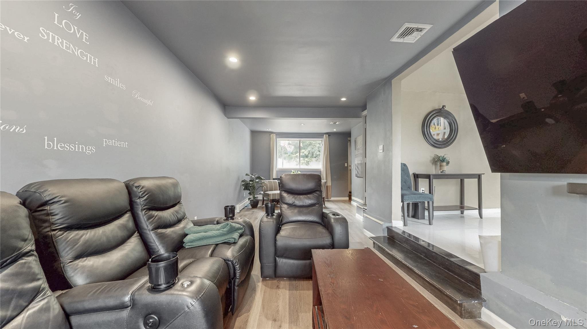 #16 photo, 62 Summit Street, Hicksville , NY 11801