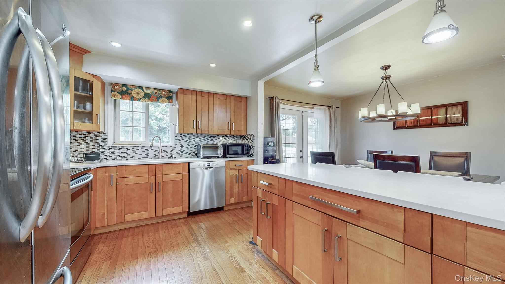 #6 photo, 62 Summit Street, Hicksville , NY 11801