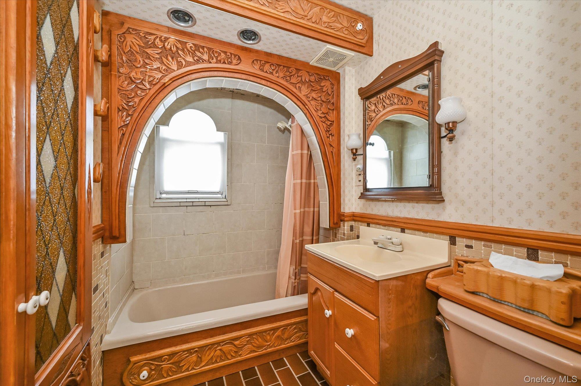 #11 photo, 2559 123rd Street, クイーンズ区 Flushing , NY 11354