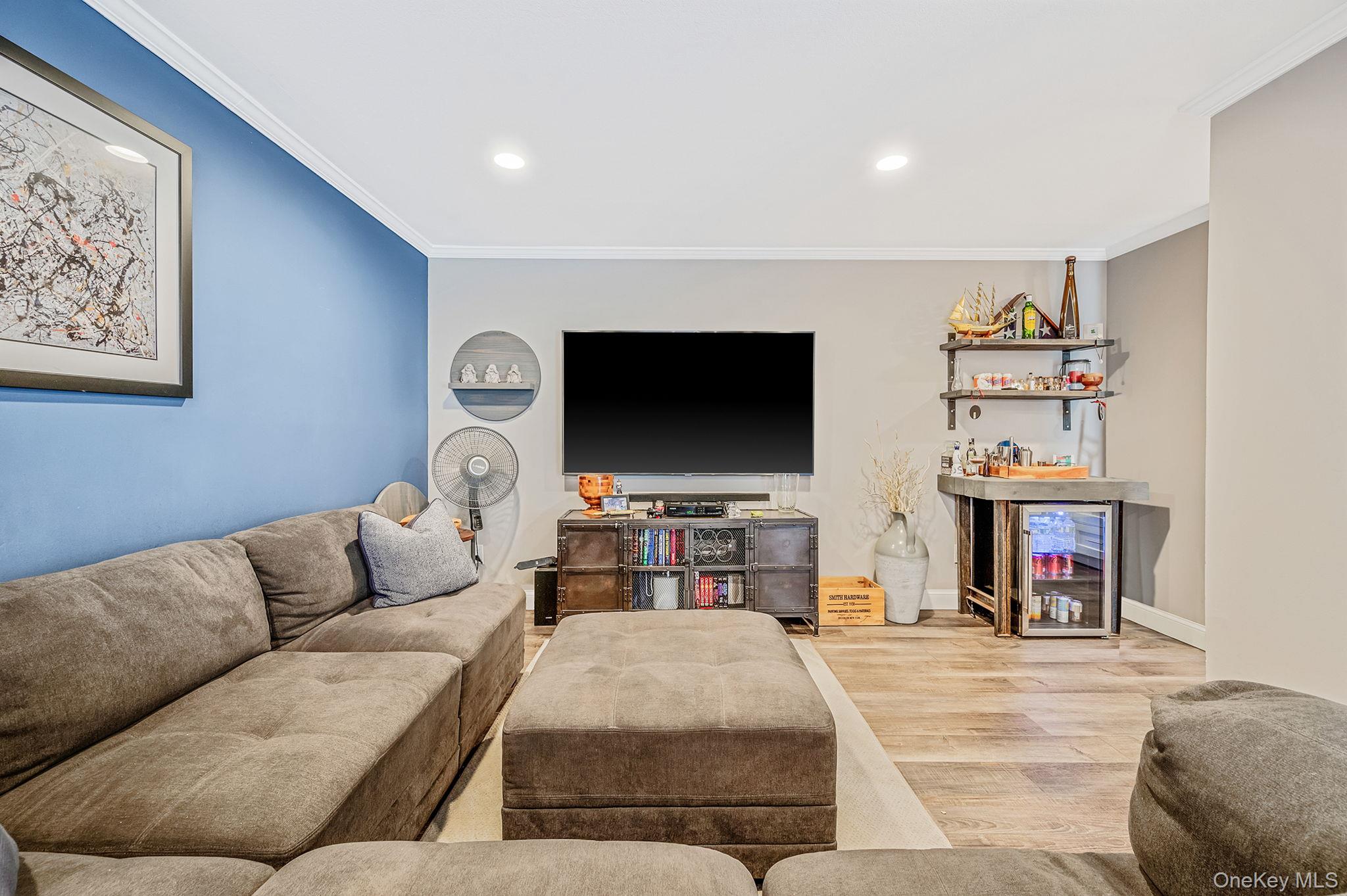 #10 photo, 460 Old Town Rd, サフォーク郡 Port Jefferson Station , NY 11776