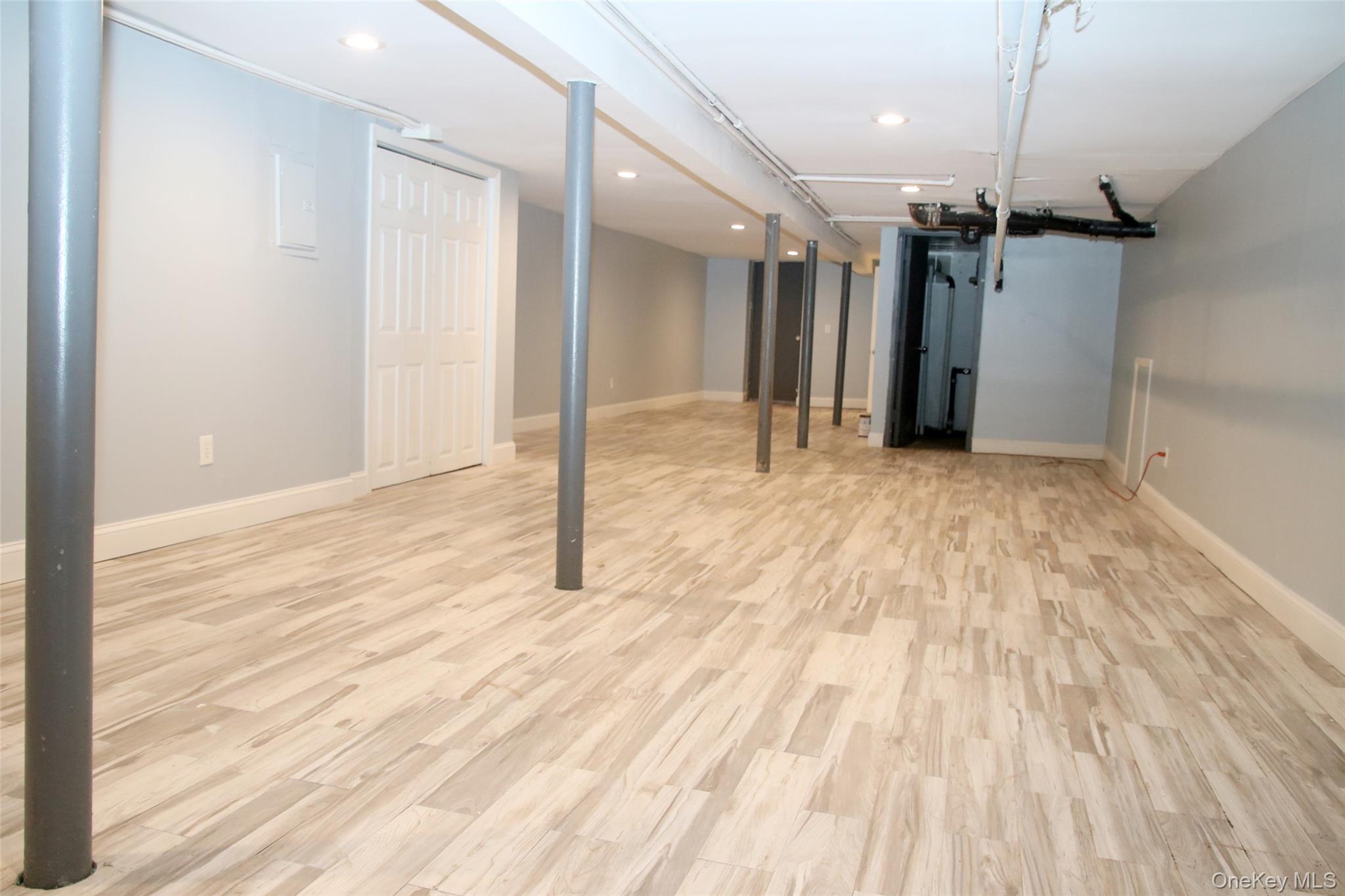 #17 photo, 104-07 177TH Street, クイーンズ区 Jamaica , NY 11433