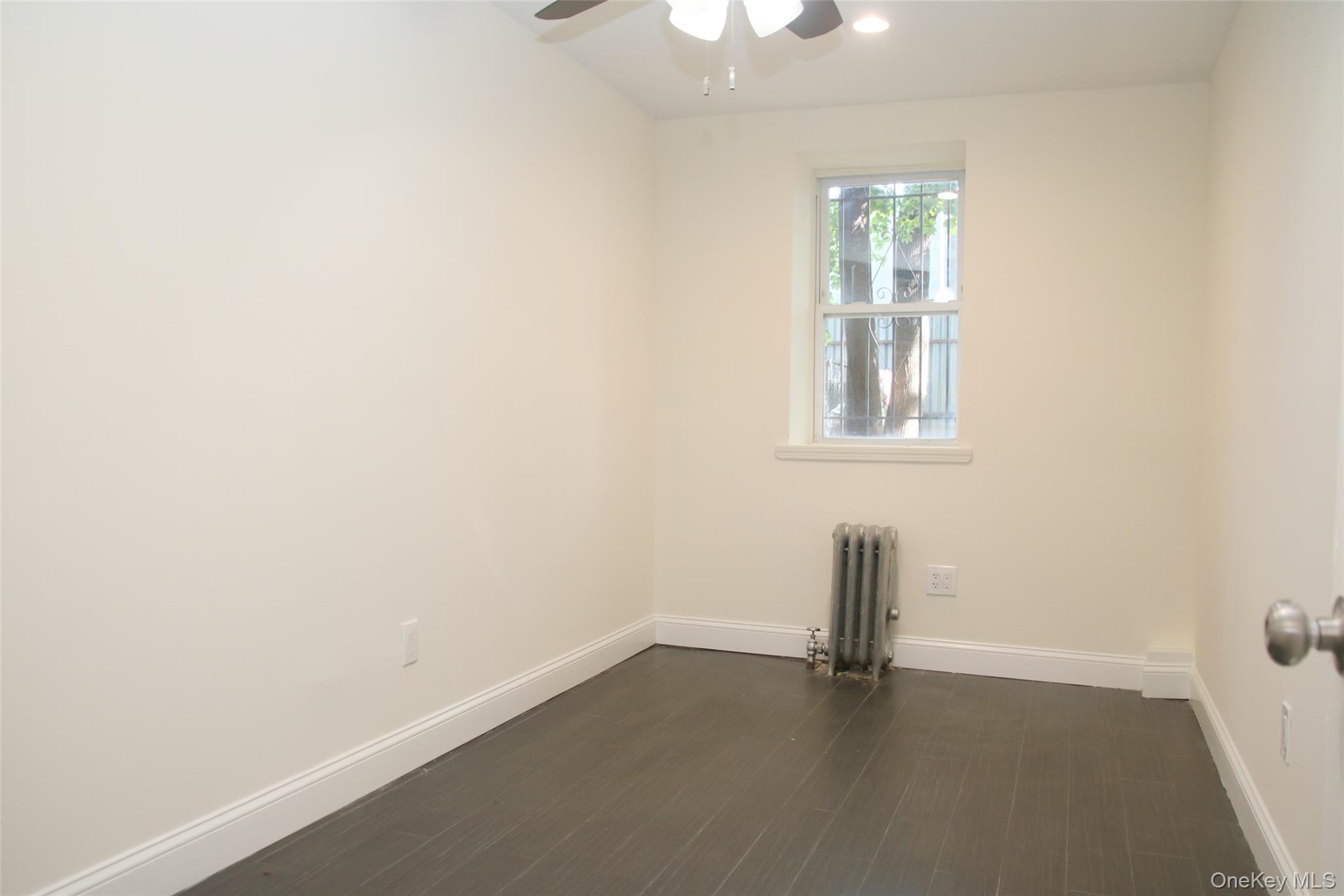 #8 photo, 104-07 177TH Street, クイーンズ区 Jamaica , NY 11433