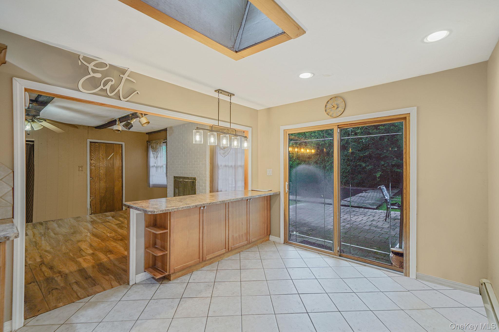 #6 photo, 17 Whitmore Lane, Coram , NY 11727