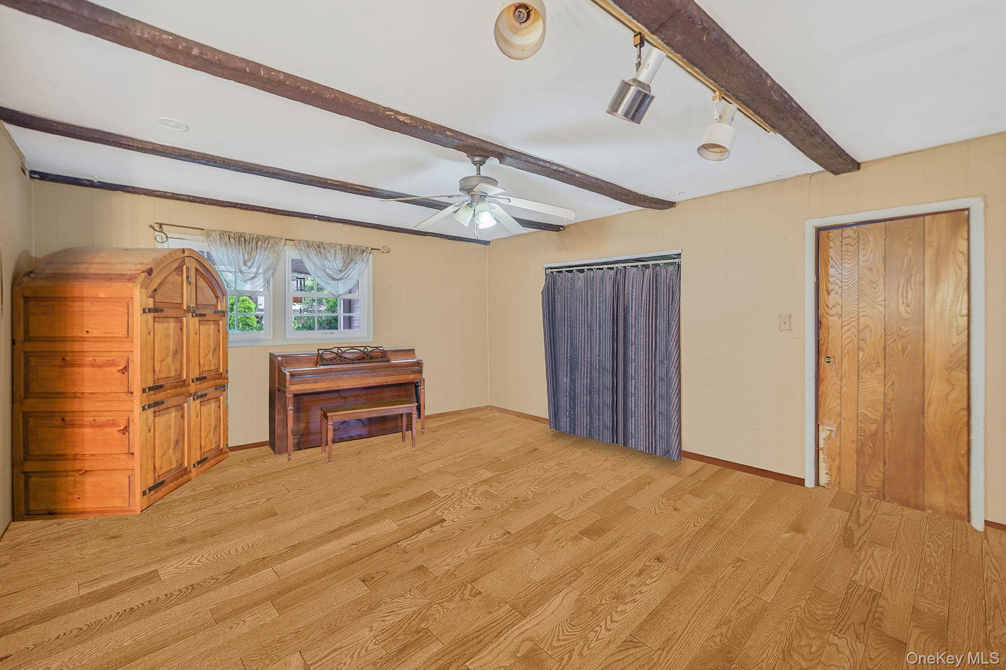 #9 photo, 17 Whitmore Lane, Coram , NY 11727