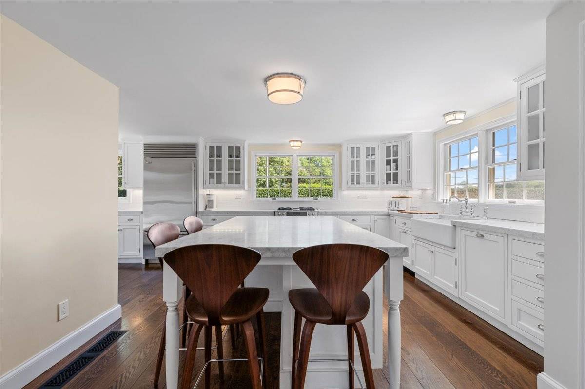 #12 photo, 2 STRONGS LN, サフォーク郡 Water Mill , NY 11976