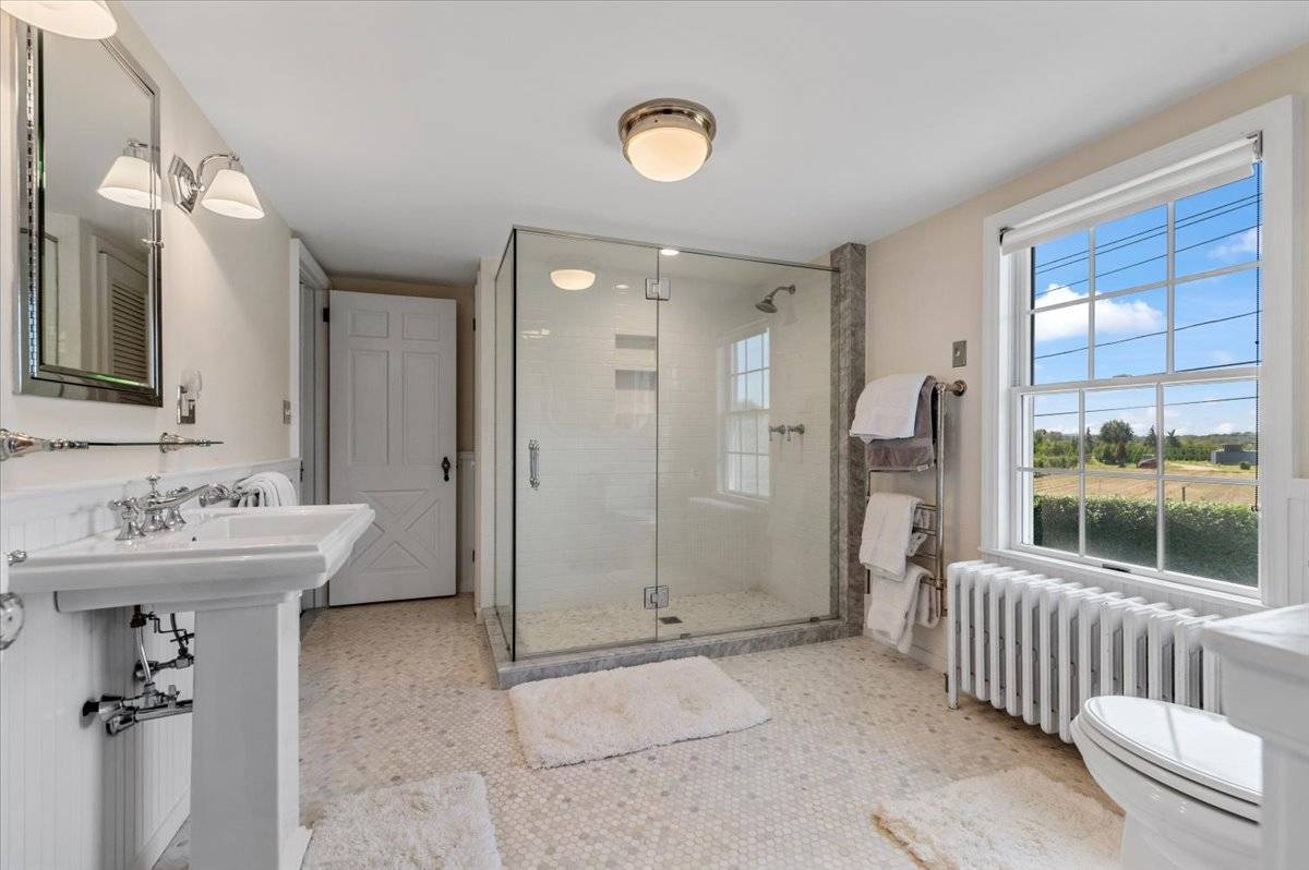 #20 photo, 2 STRONGS LN, サフォーク郡 Water Mill , NY 11976